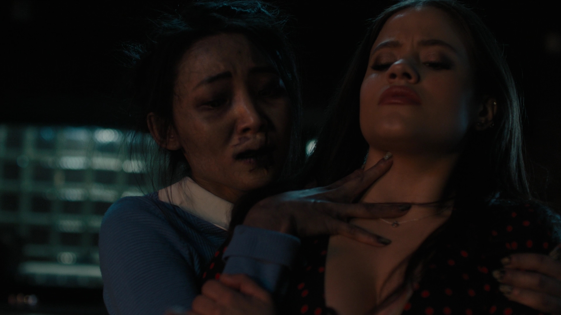 Charmed-Online-dot-nl_Charmed2x10CurseWords1993.jpg