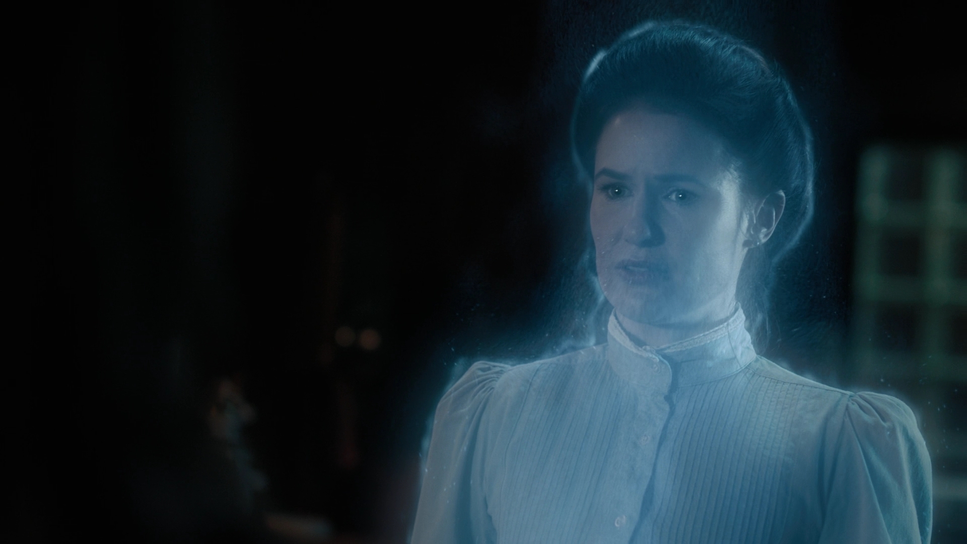 Charmed-Online-dot-nl_Charmed2x10CurseWords2076.jpg