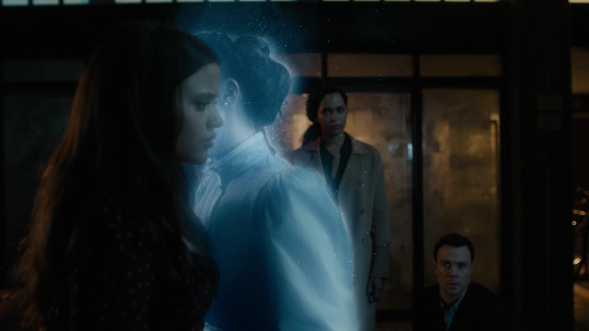 Charmed-Online-dot-nl_Charmed2x10CurseWords2086.jpg