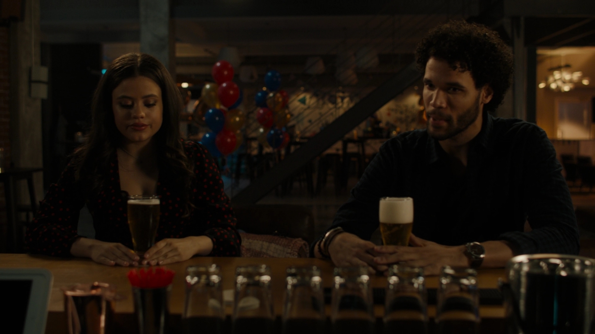 Charmed-Online-dot-nl_Charmed2x10CurseWords2128.jpg Charmed-Online-dot-nl_Charmed2x10CurseWords2128.jpg