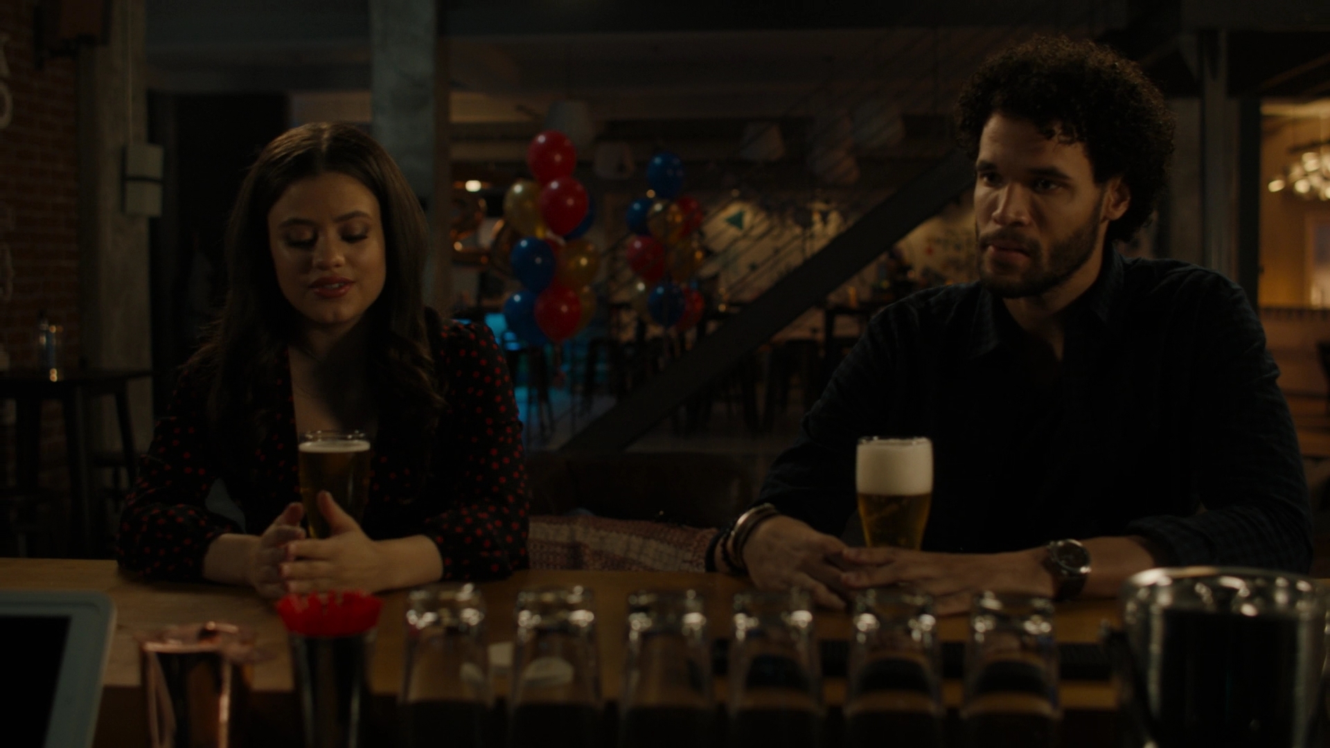 Charmed-Online-dot-nl_Charmed2x10CurseWords2132.jpg