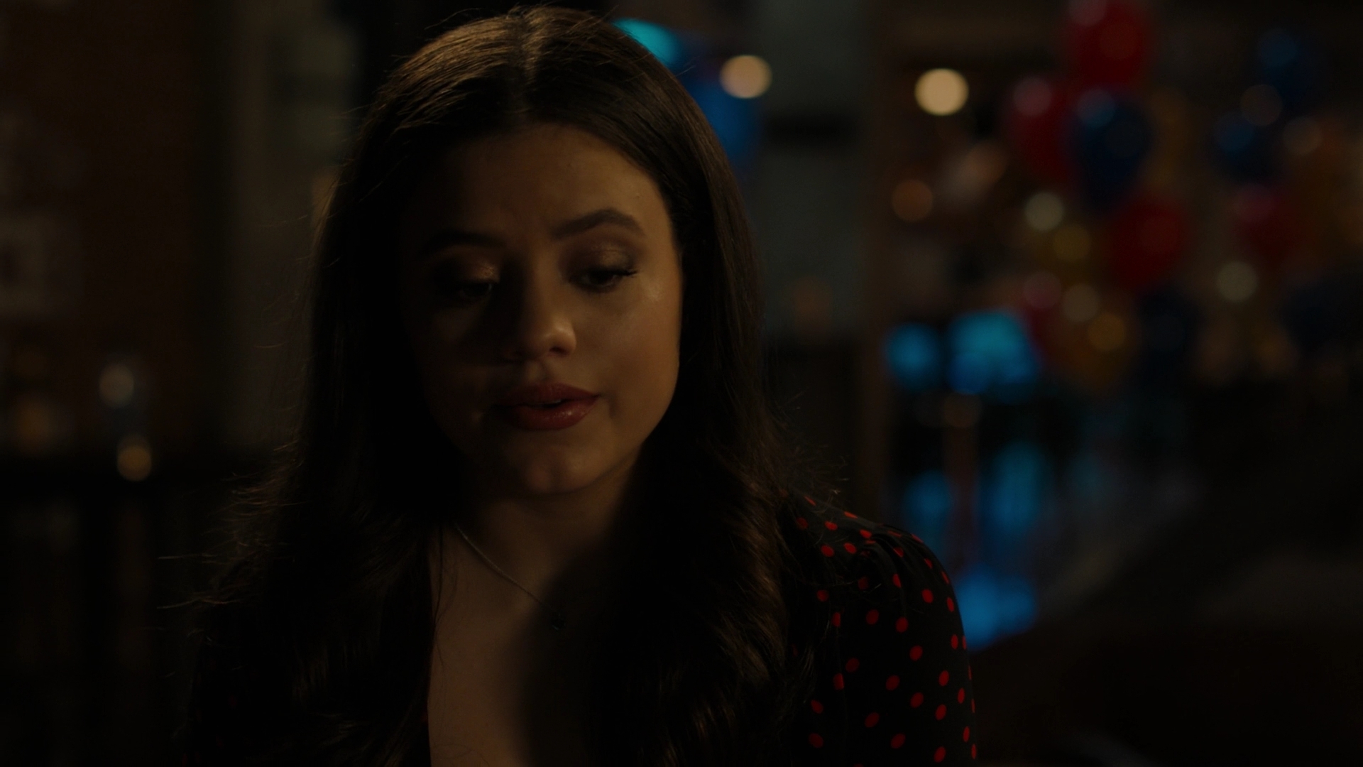 Charmed-Online-dot-nl_Charmed2x10CurseWords2170.jpg