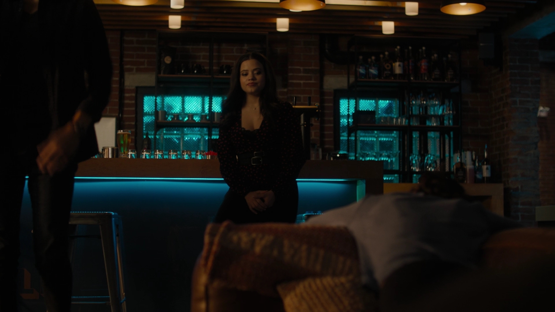 Charmed-Online-dot-nl_Charmed2x10CurseWords2201.jpg