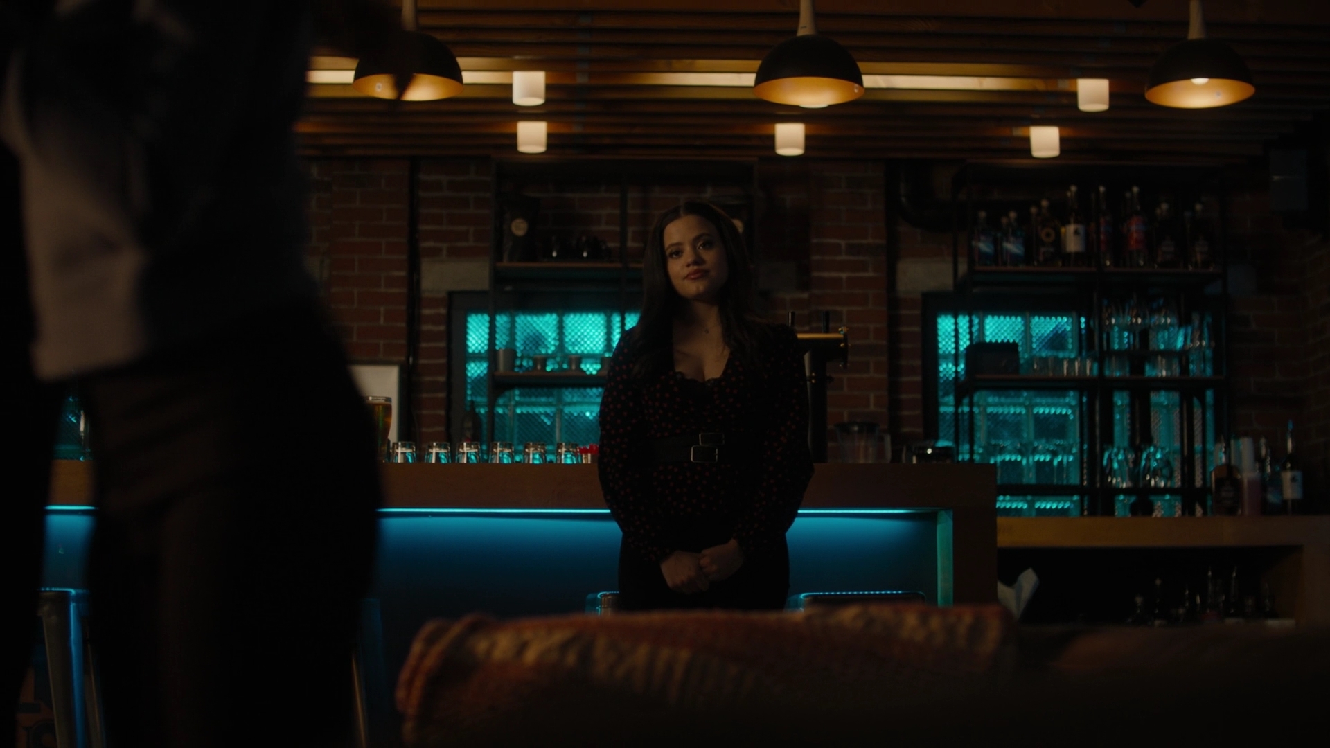 Charmed-Online-dot-nl_Charmed2x10CurseWords2208.jpg