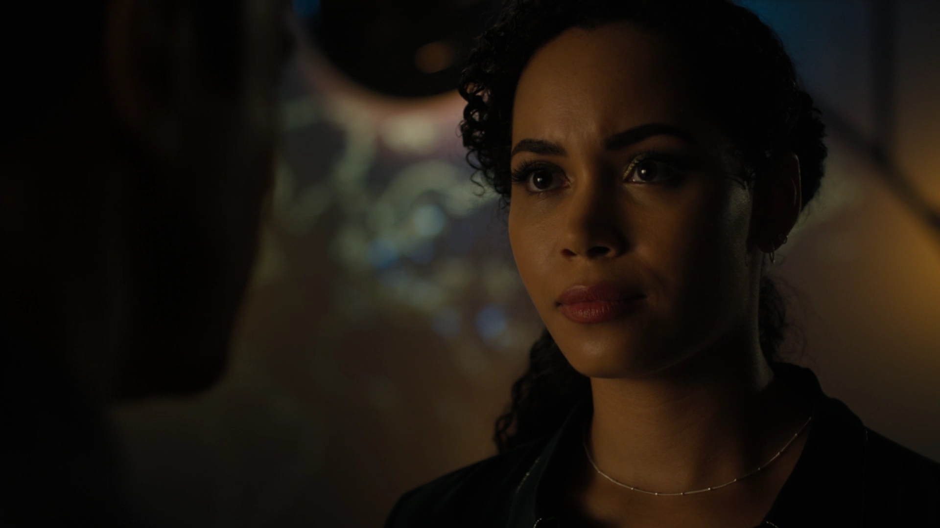 Charmed-Online-dot-nl_Charmed2x10CurseWords2285.jpg