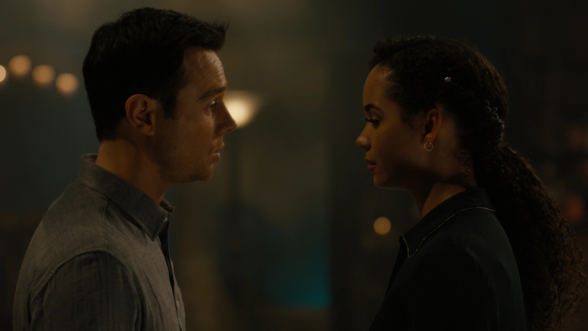 Charmed-Online-dot-nl_Charmed2x10CurseWords2289.jpg Charmed-Online-dot-nl_Charmed2x10CurseWords2289.jpg