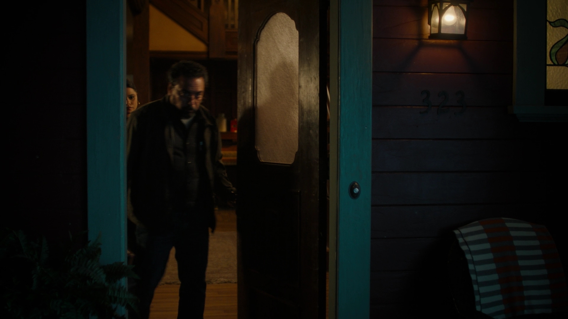 Charmed-Online-dot-nl_Charmed2x10CurseWords2452.jpg