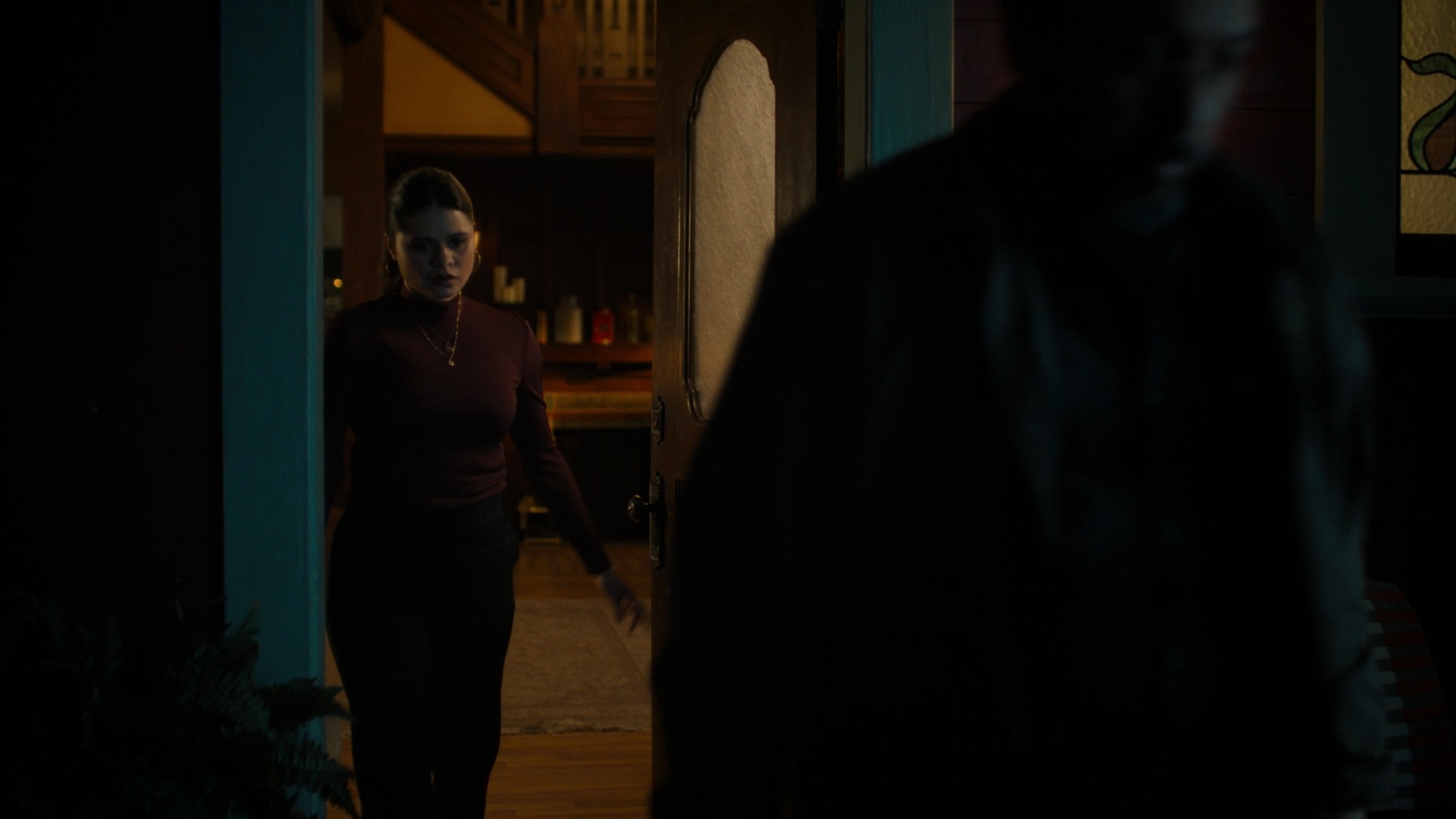 Charmed-Online-dot-nl_Charmed2x10CurseWords2454.jpg