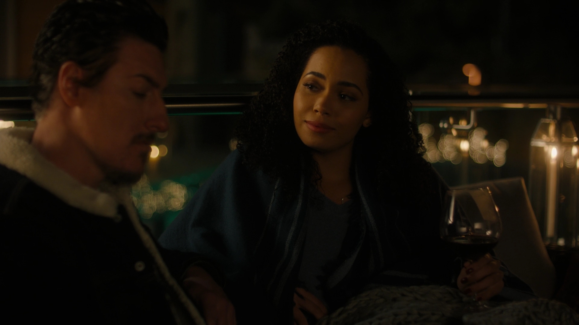 Charmed-Online-dot-nl_Charmed2x11DanceLikeNoOneIsWitching0073.jpg
