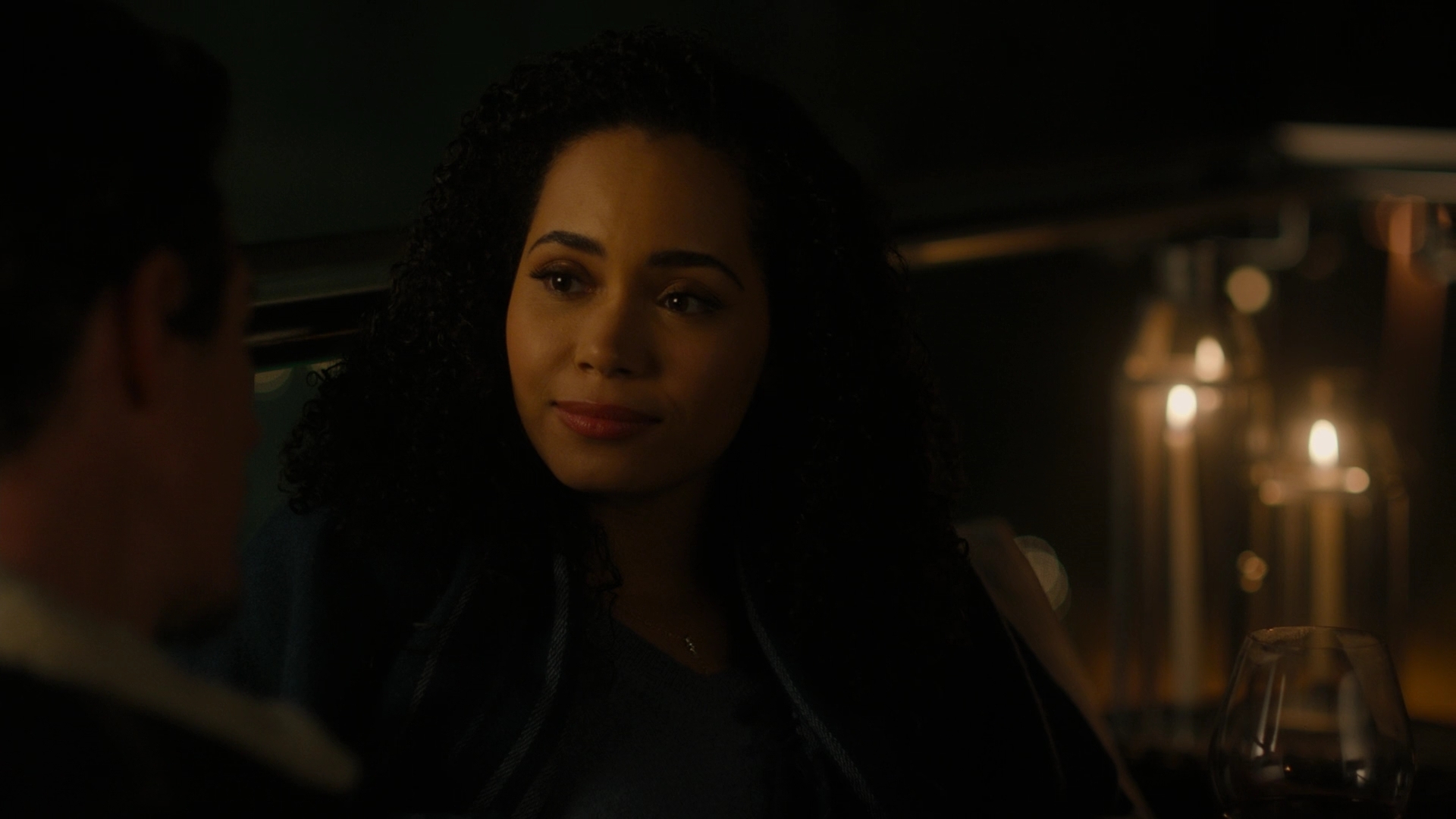Charmed-Online-dot-nl_Charmed2x11DanceLikeNoOneIsWitching0149.jpg