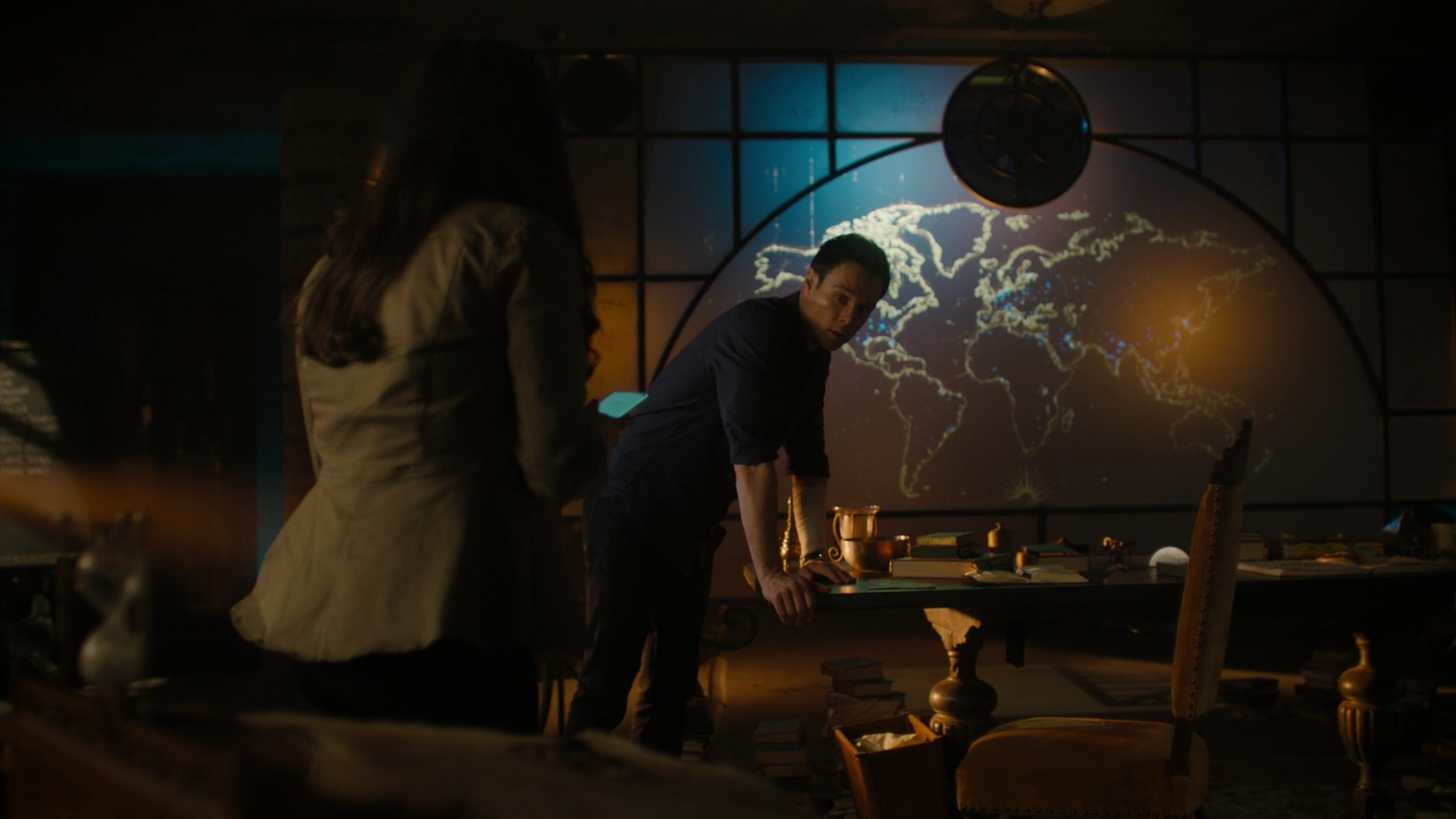 Charmed-Online-dot-nl_Charmed2x11DanceLikeNoOneIsWitching0537.jpg Charmed-Online-dot-nl_Charmed2x11DanceLikeNoOneIsWitching0537.jpg