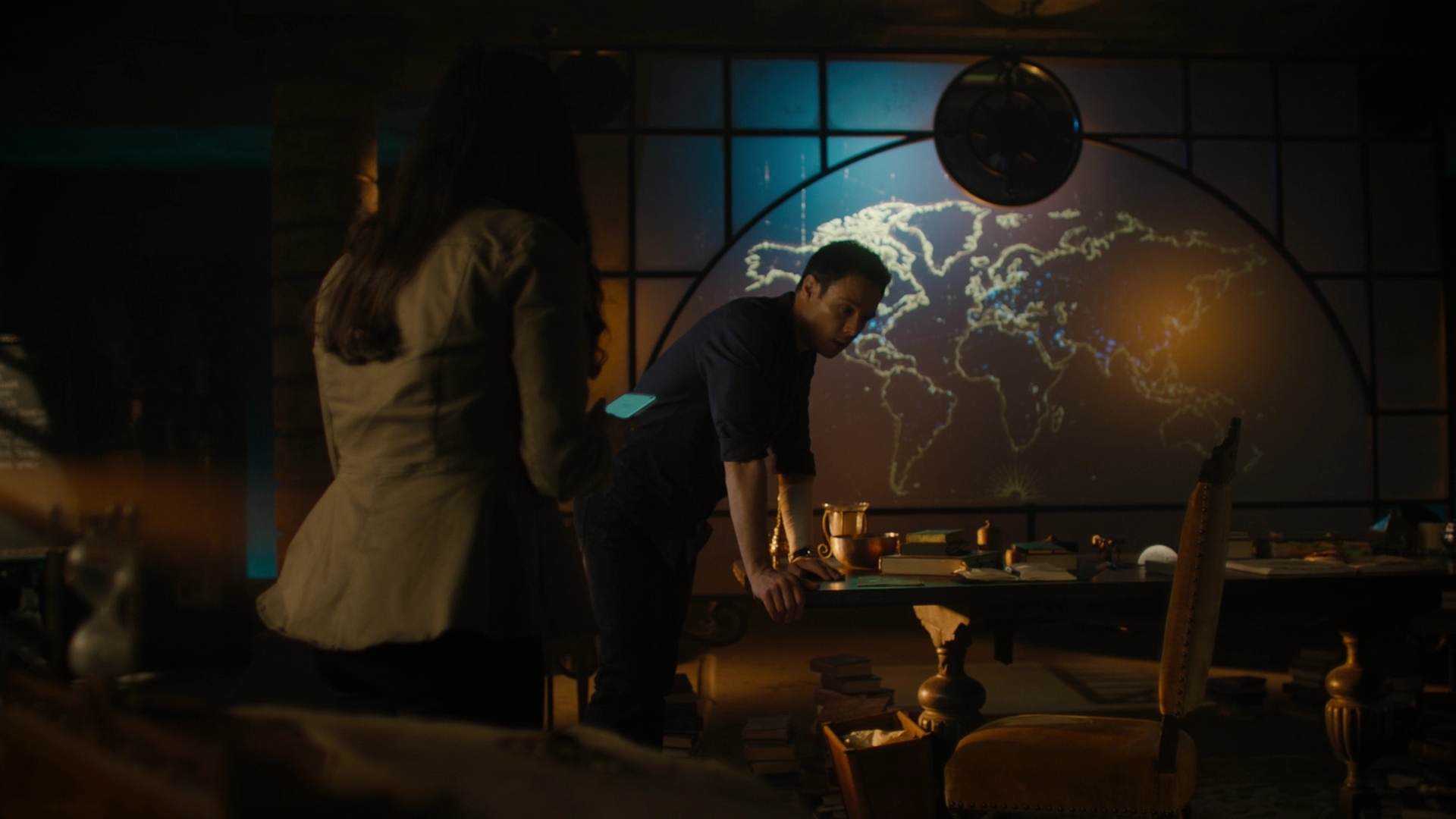 Charmed-Online-dot-nl_Charmed2x11DanceLikeNoOneIsWitching0538.jpg Charmed-Online-dot-nl_Charmed2x11DanceLikeNoOneIsWitching0538.jpg