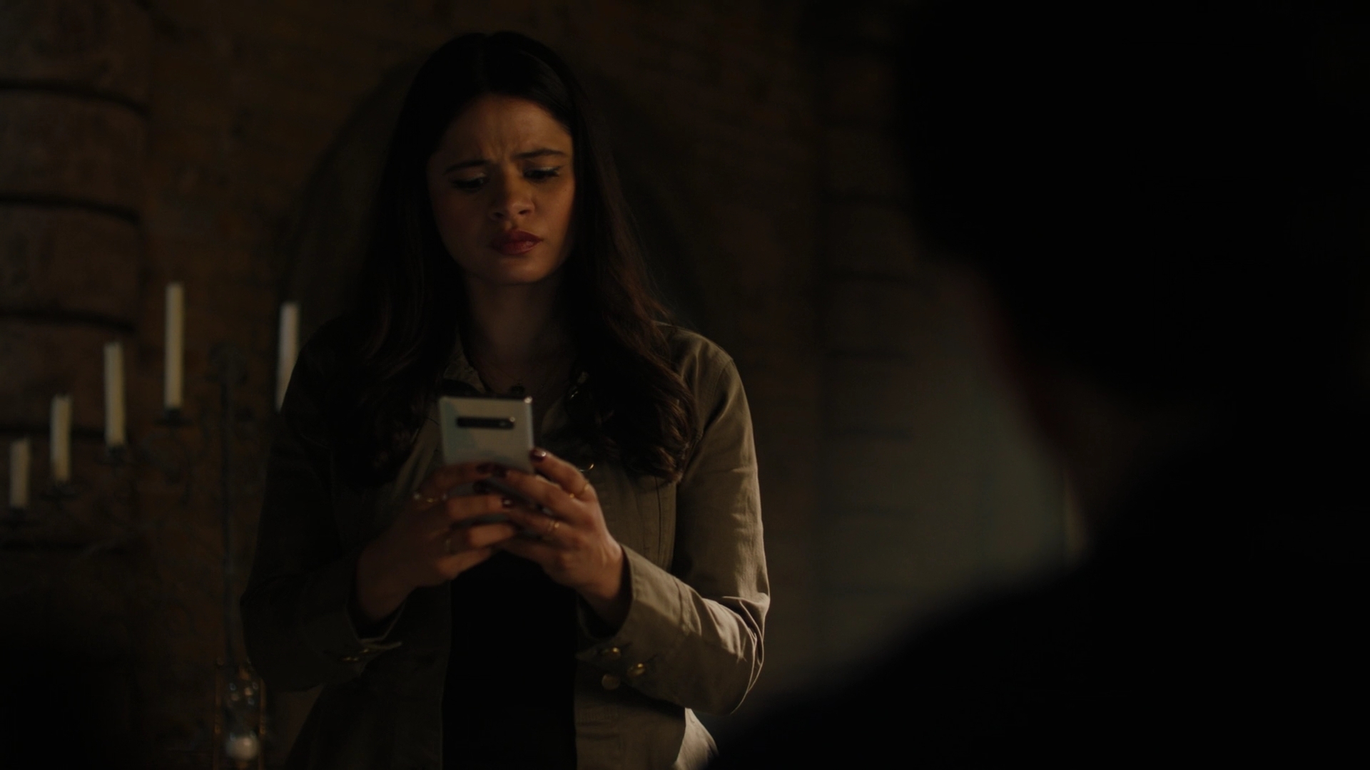 Charmed-Online-dot-nl_Charmed2x11DanceLikeNoOneIsWitching0544.jpg