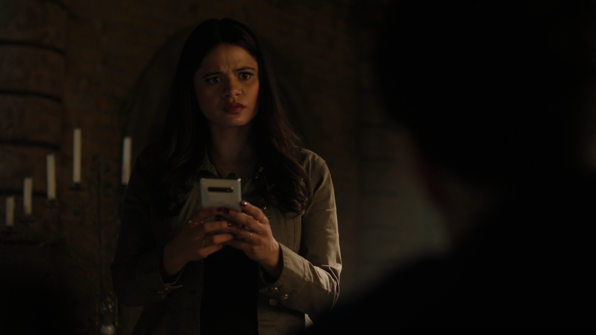 Charmed-Online-dot-nl_Charmed2x11DanceLikeNoOneIsWitching0545.jpg