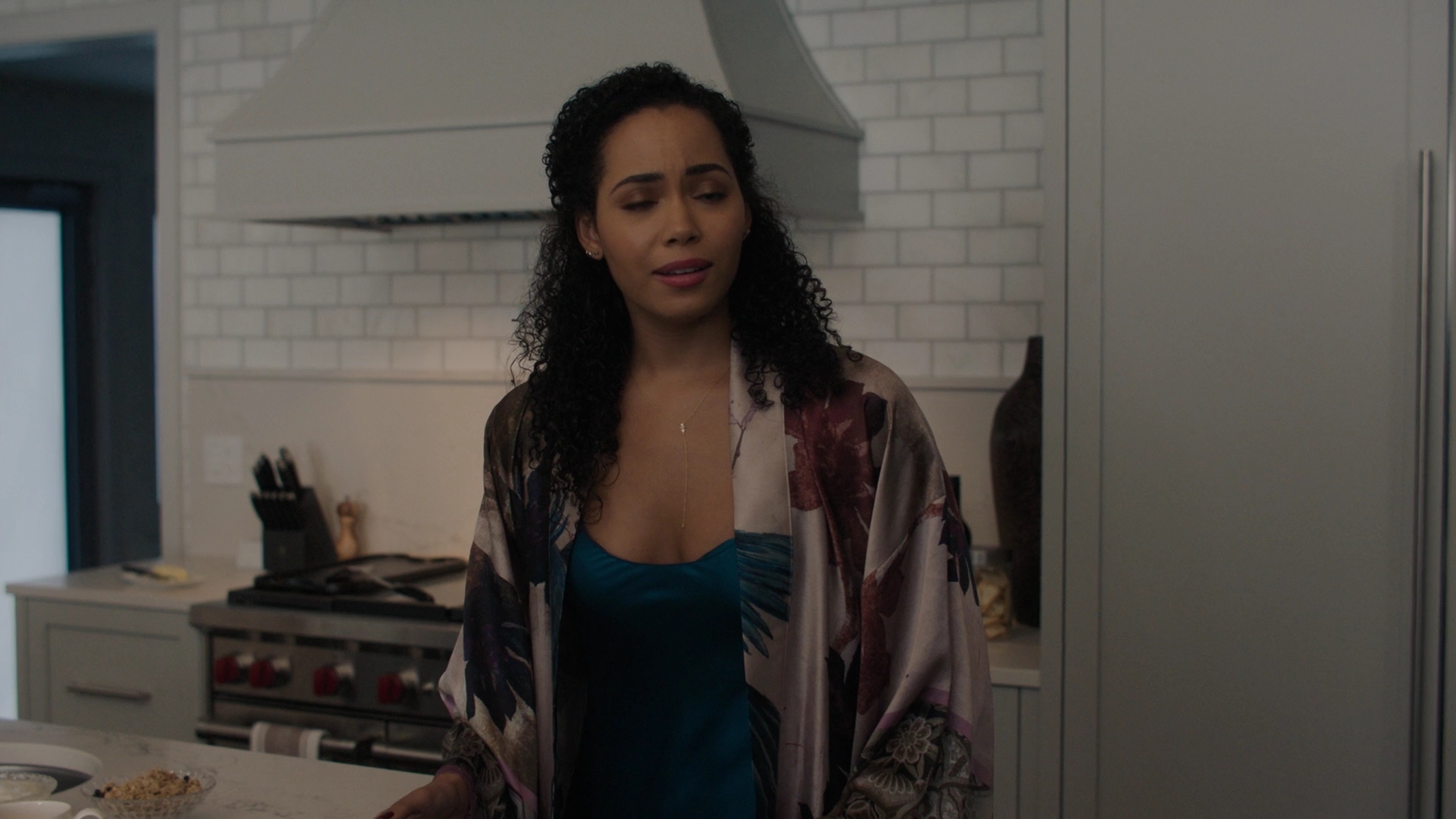 Charmed-Online-dot-nl_Charmed2x11DanceLikeNoOneIsWitching0599.jpg