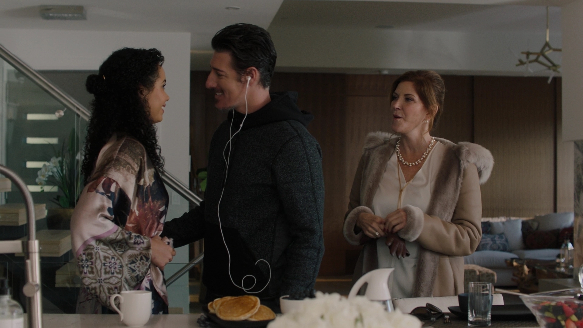 Charmed-Online-dot-nl_Charmed2x11DanceLikeNoOneIsWitching0640.jpg