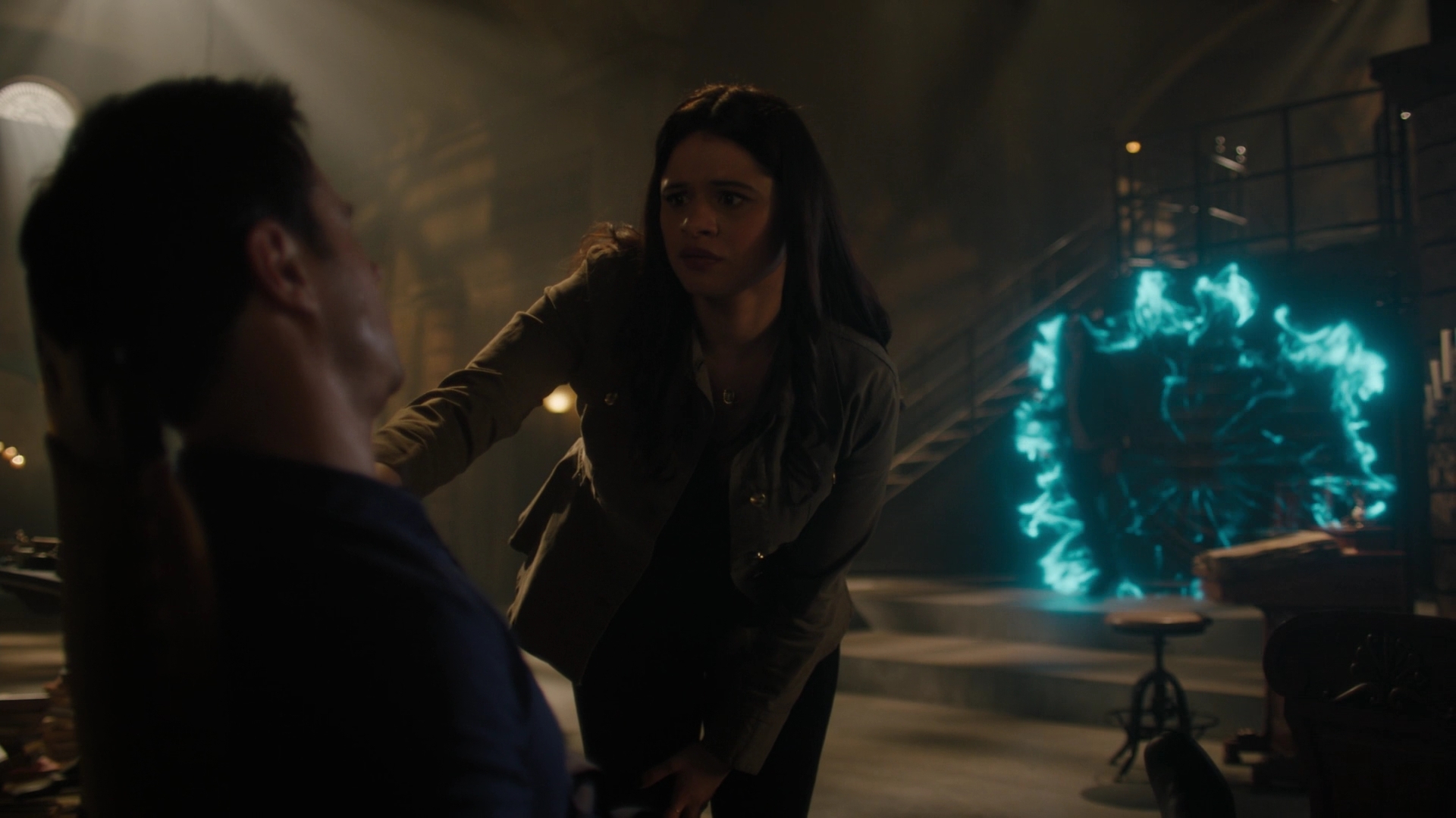 Charmed-Online-dot-nl_Charmed2x11DanceLikeNoOneIsWitching0719.jpg