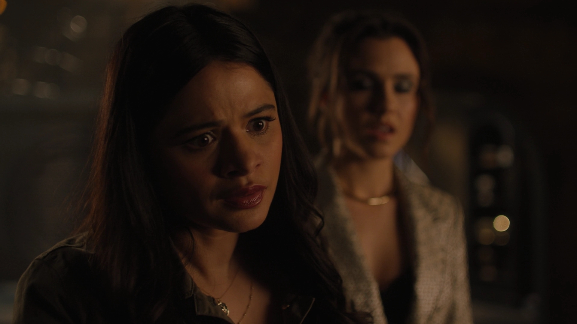 Charmed-Online-dot-nl_Charmed2x11DanceLikeNoOneIsWitching0747.jpg