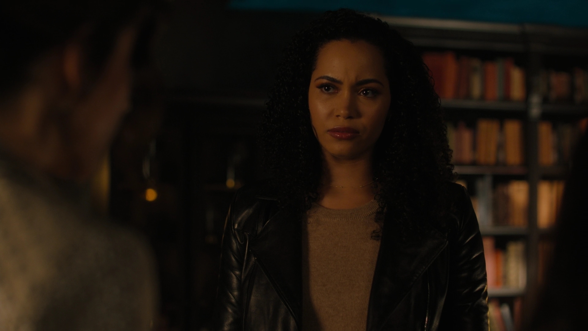 Charmed-Online-dot-nl_Charmed2x11DanceLikeNoOneIsWitching0751.jpg