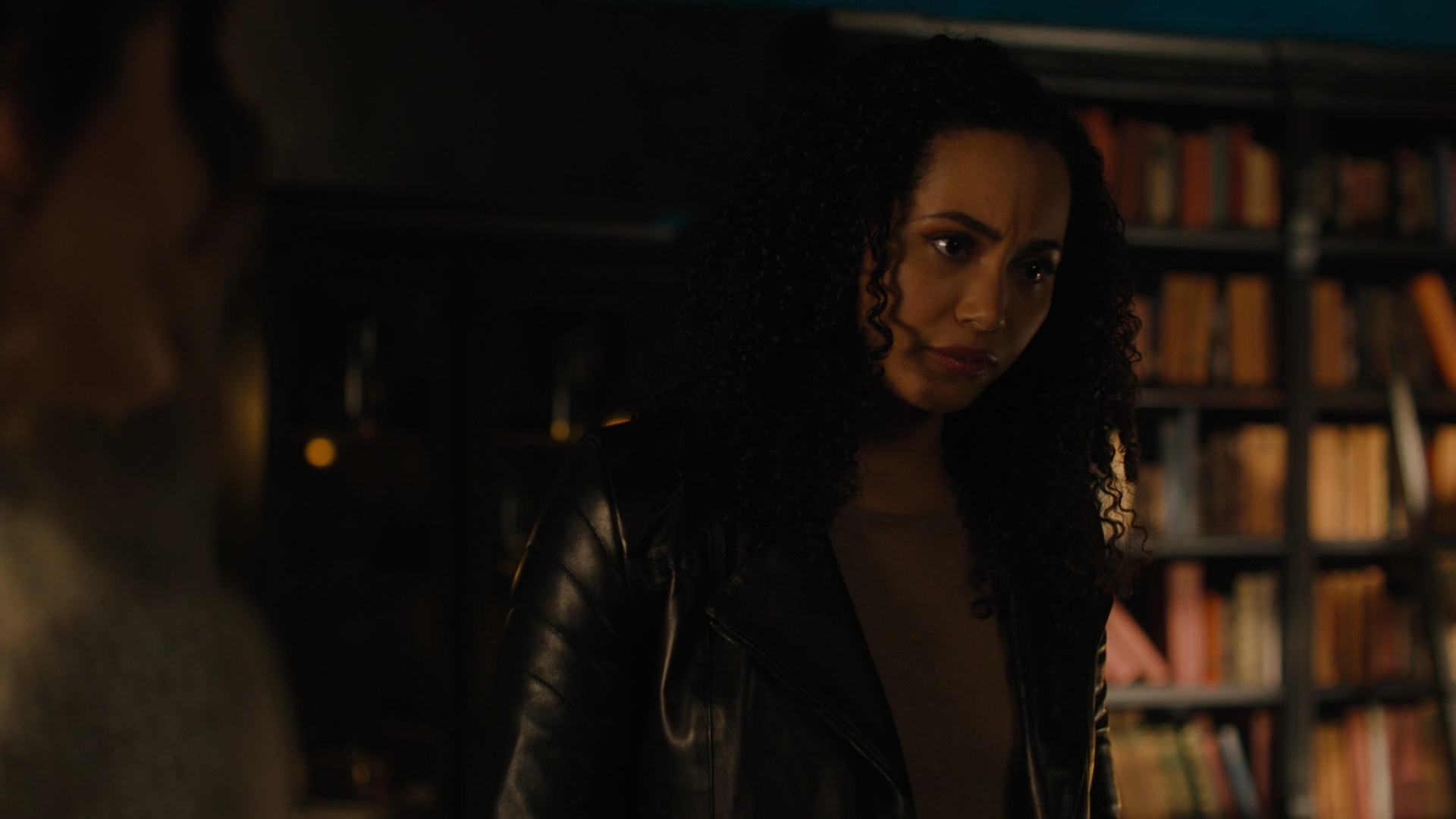 Charmed-Online-dot-nl_Charmed2x11DanceLikeNoOneIsWitching0775.jpg