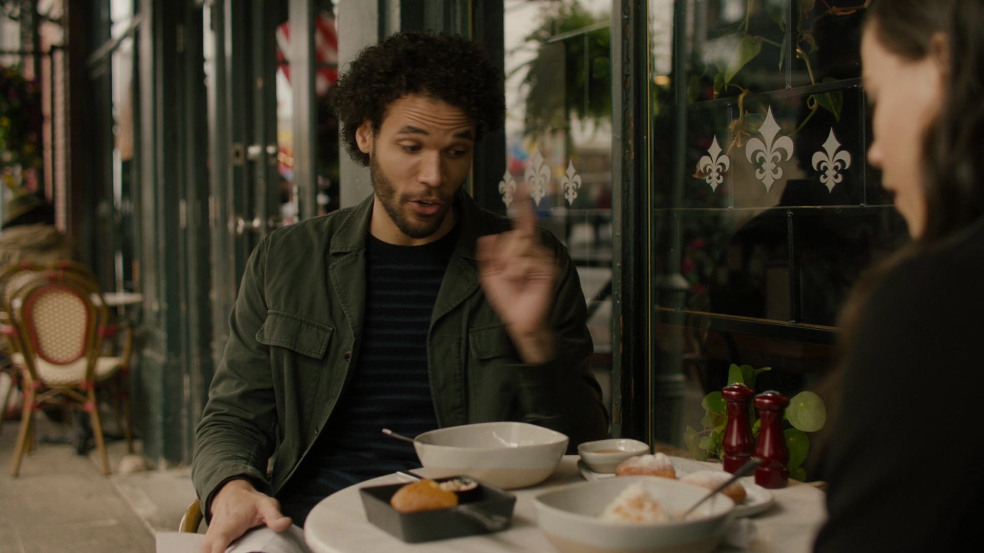 Charmed-Online-dot-nl_Charmed2x11DanceLikeNoOneIsWitching0835.jpg Charmed-Online-dot-nl_Charmed2x11DanceLikeNoOneIsWitching0835.jpg