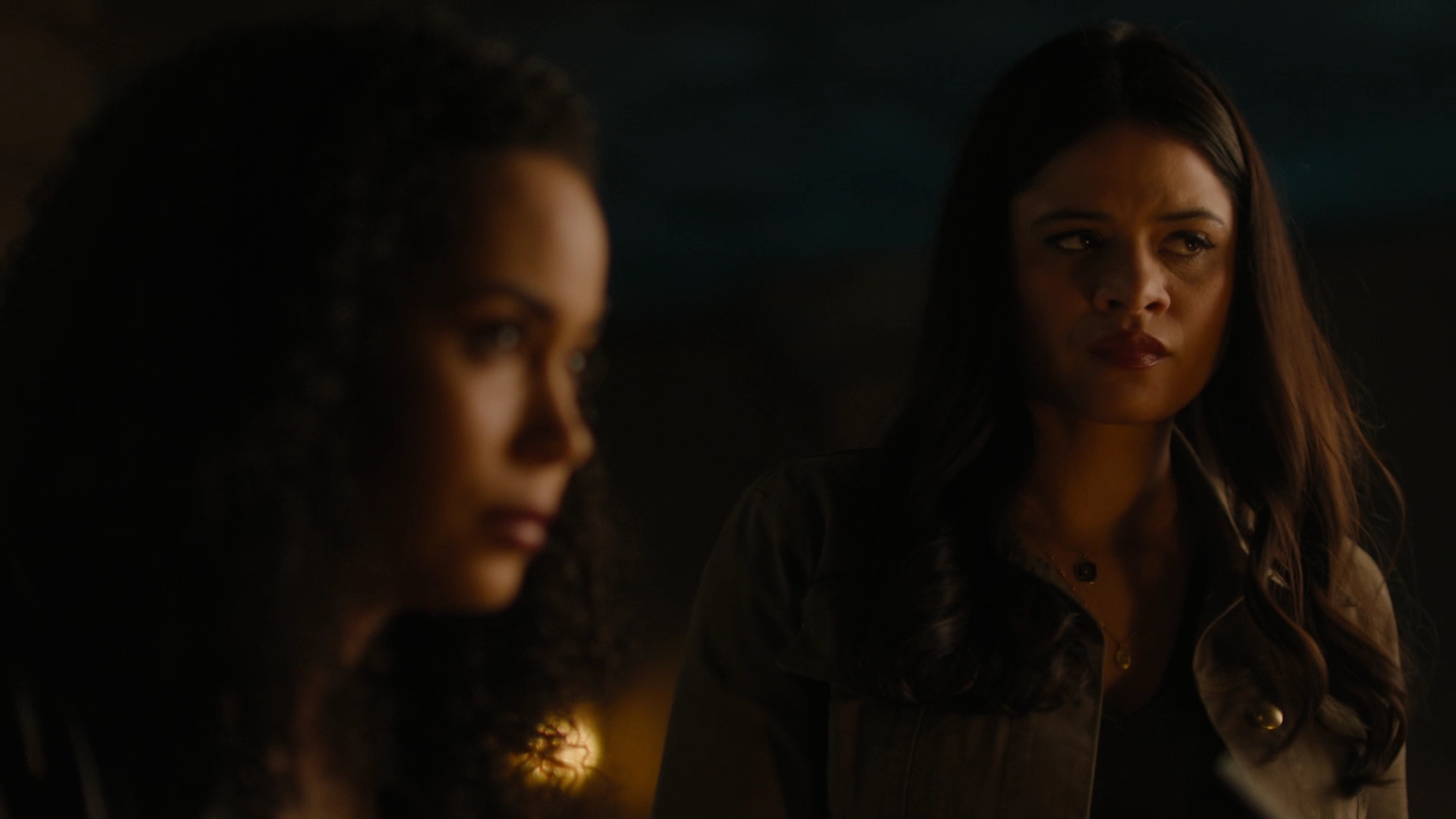 Charmed-Online-dot-nl_Charmed2x11DanceLikeNoOneIsWitching0907.jpg