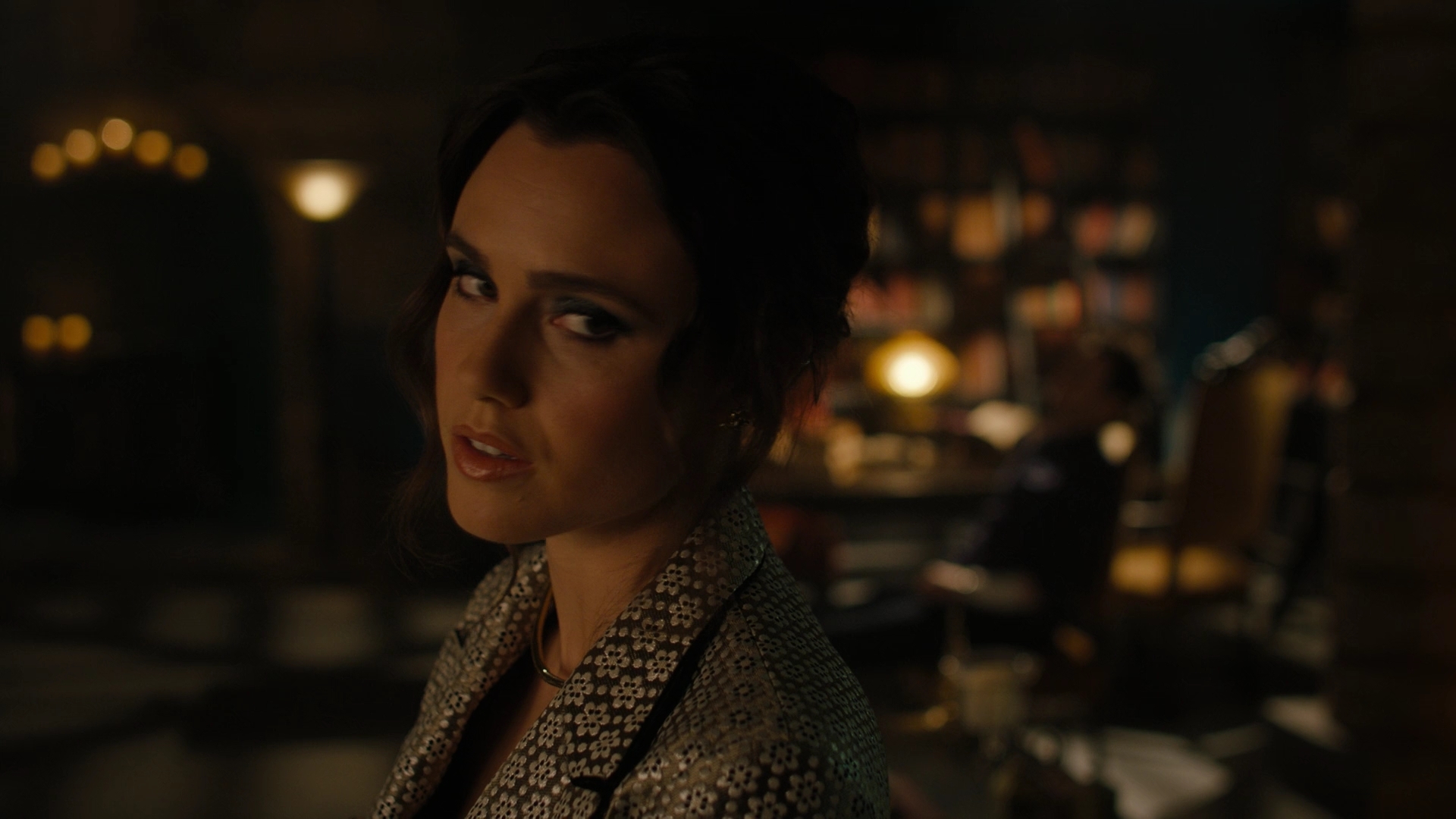 Charmed-Online-dot-nl_Charmed2x11DanceLikeNoOneIsWitching0909.jpg