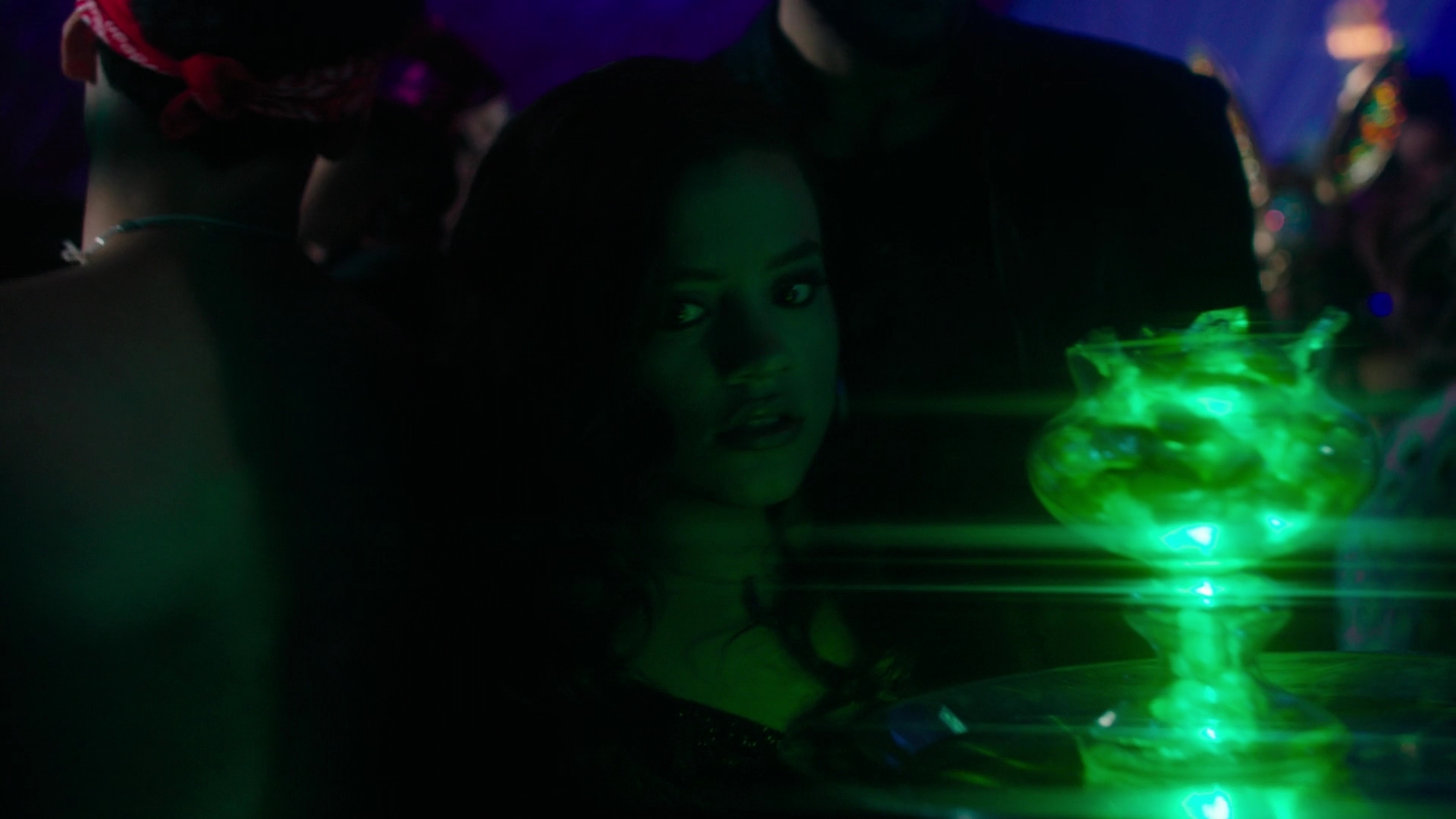 Charmed-Online-dot-nl_Charmed2x11DanceLikeNoOneIsWitching0965.jpg Charmed-Online-dot-nl_Charmed2x11DanceLikeNoOneIsWitching0965.jpg