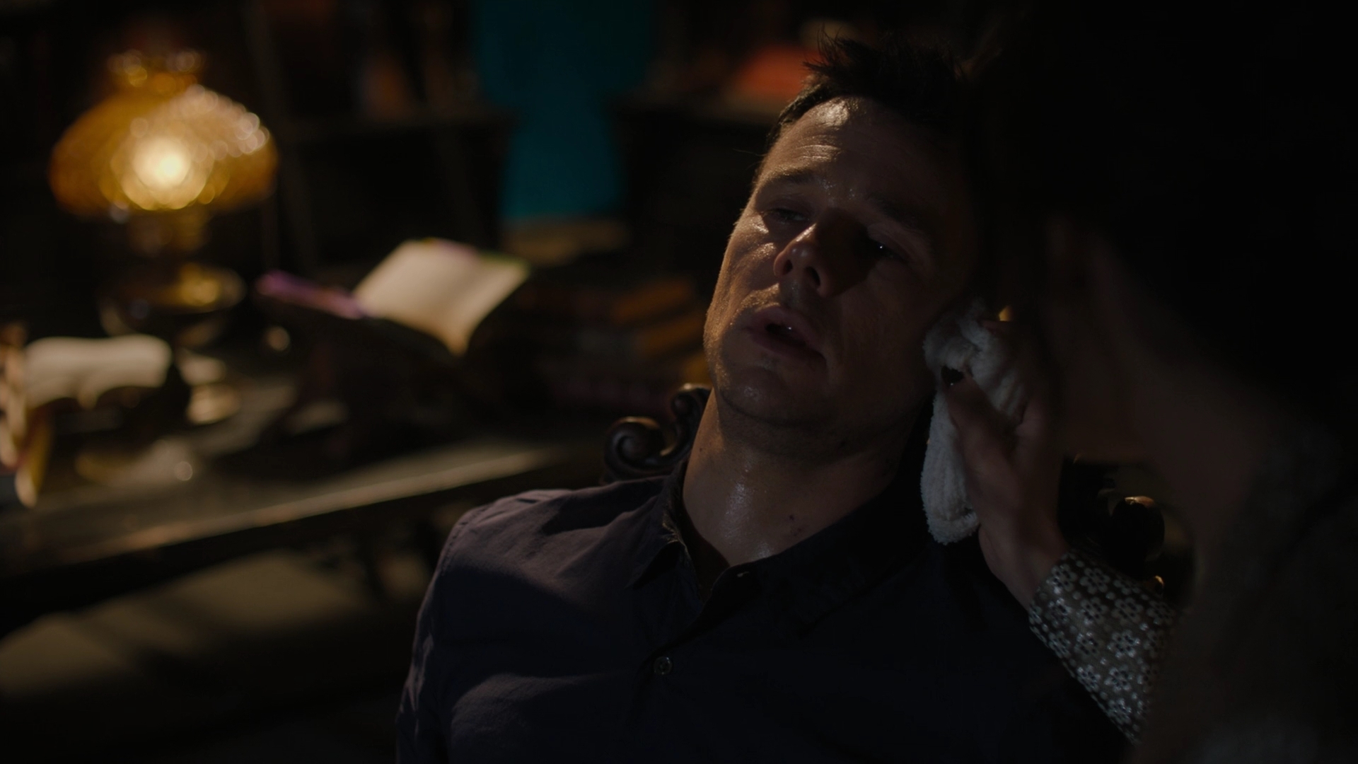 Charmed-Online-dot-nl_Charmed2x11DanceLikeNoOneIsWitching1115.jpg
