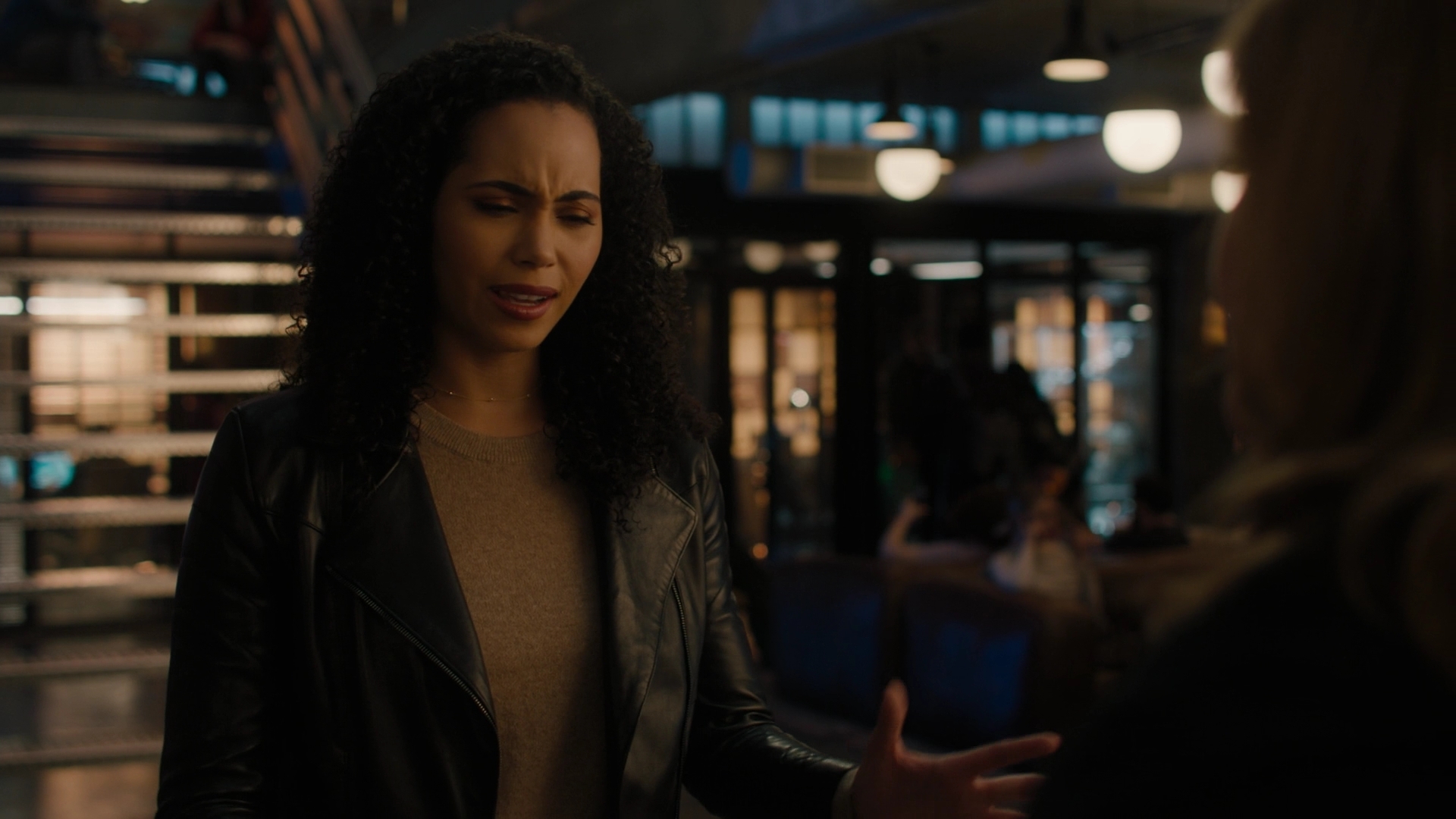 Charmed-Online-dot-nl_Charmed2x11DanceLikeNoOneIsWitching1162.jpg