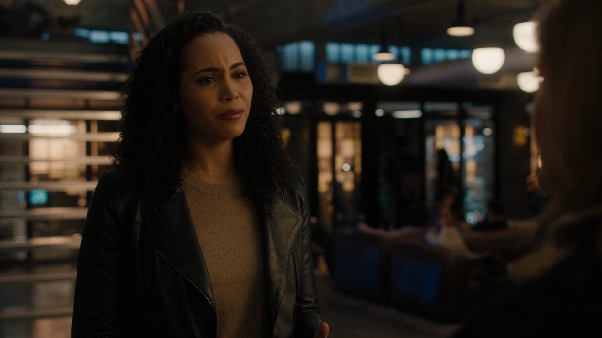 Charmed-Online-dot-nl_Charmed2x11DanceLikeNoOneIsWitching1204.jpg