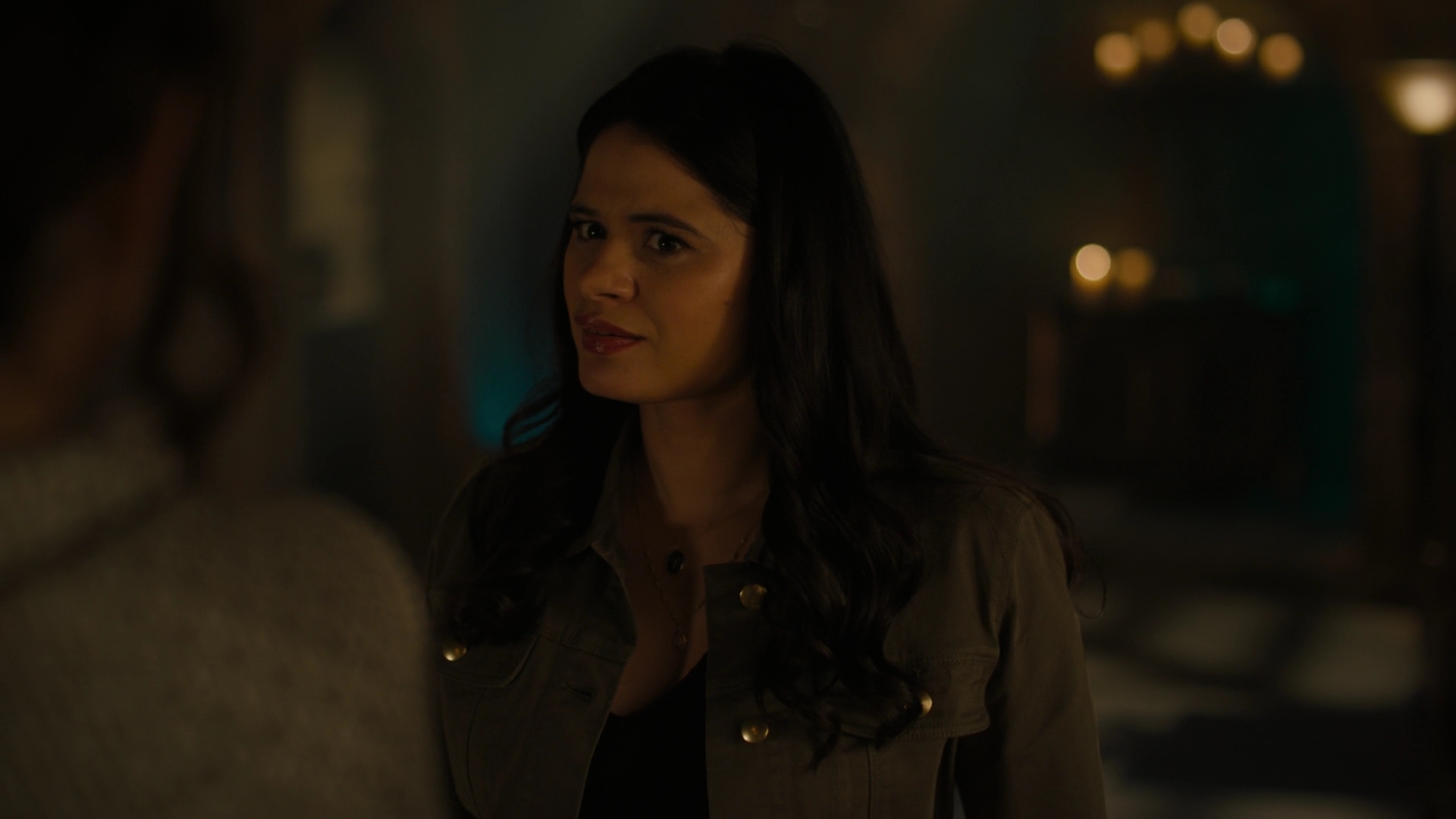 Charmed-Online-dot-nl_Charmed2x11DanceLikeNoOneIsWitching1376.jpg
