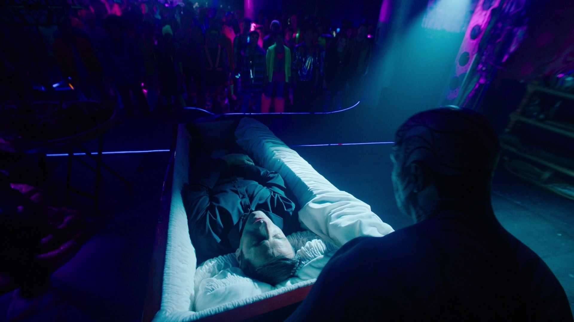 Charmed-Online-dot-nl_Charmed2x11DanceLikeNoOneIsWitching1410.jpg Charmed-Online-dot-nl_Charmed2x11DanceLikeNoOneIsWitching1410.jpg