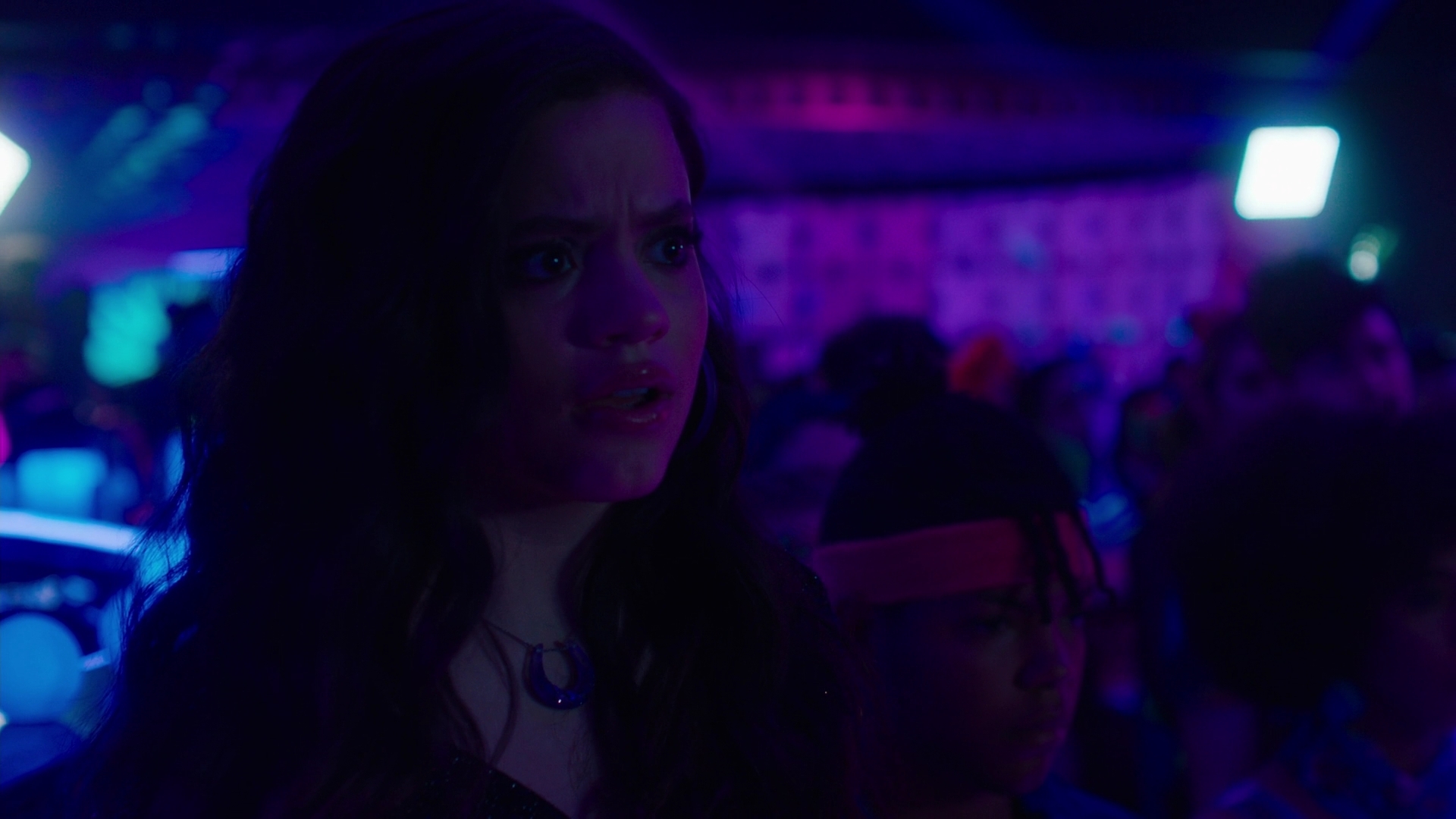 Charmed-Online-dot-nl_Charmed2x11DanceLikeNoOneIsWitching1478.jpg