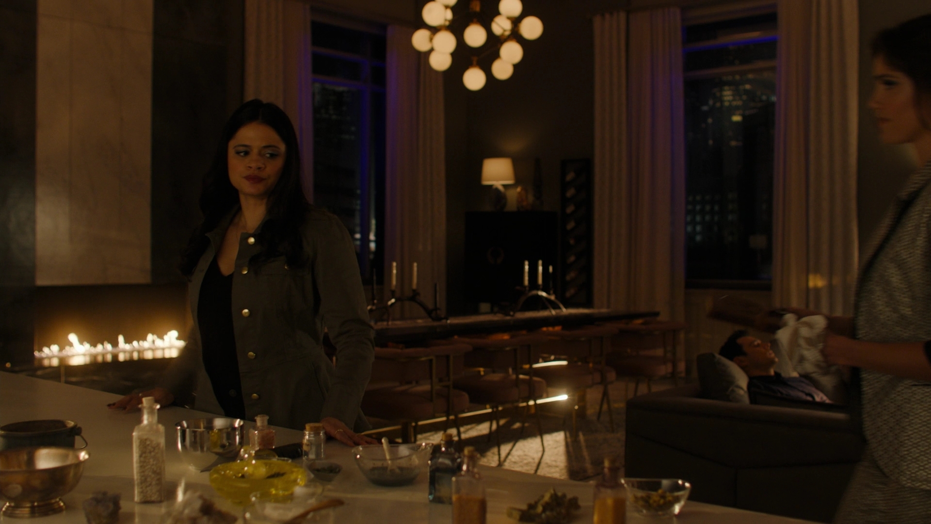 Charmed-Online-dot-nl_Charmed2x11DanceLikeNoOneIsWitching1617.jpg