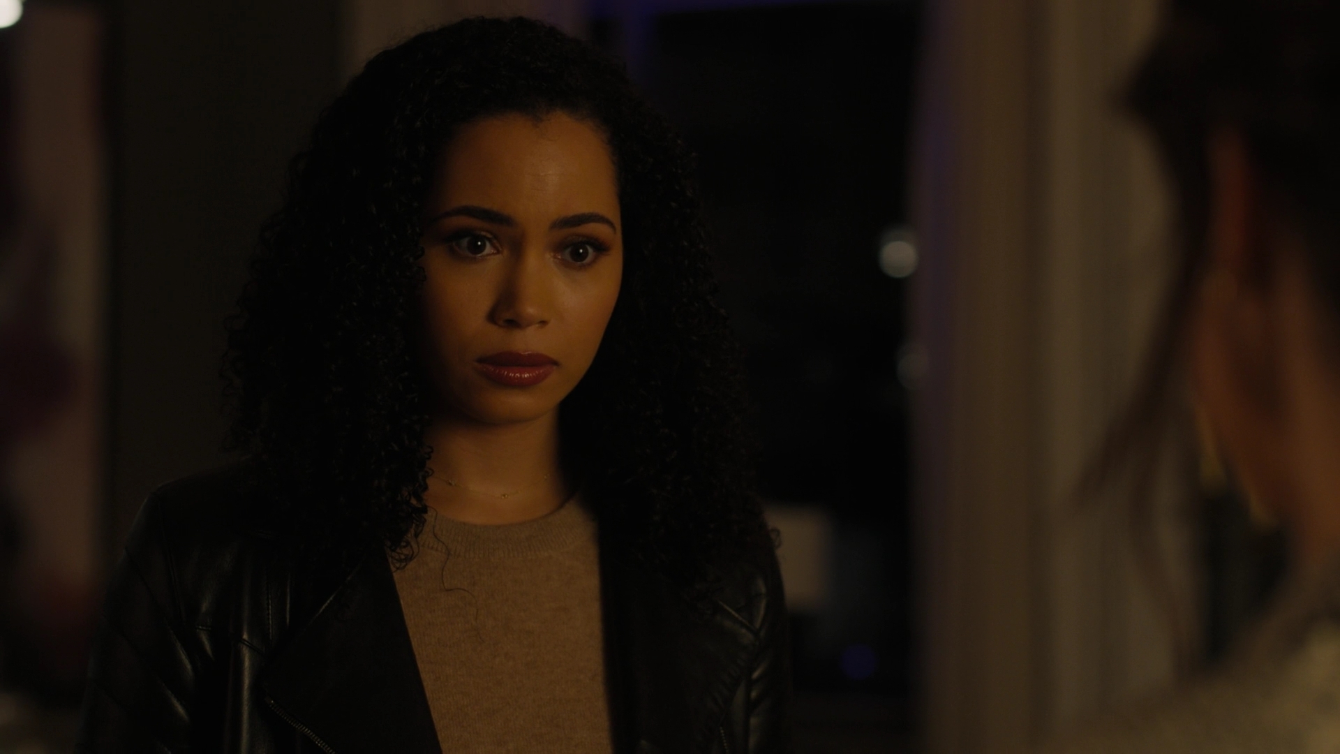 Charmed-Online-dot-nl_Charmed2x11DanceLikeNoOneIsWitching1761.jpg
