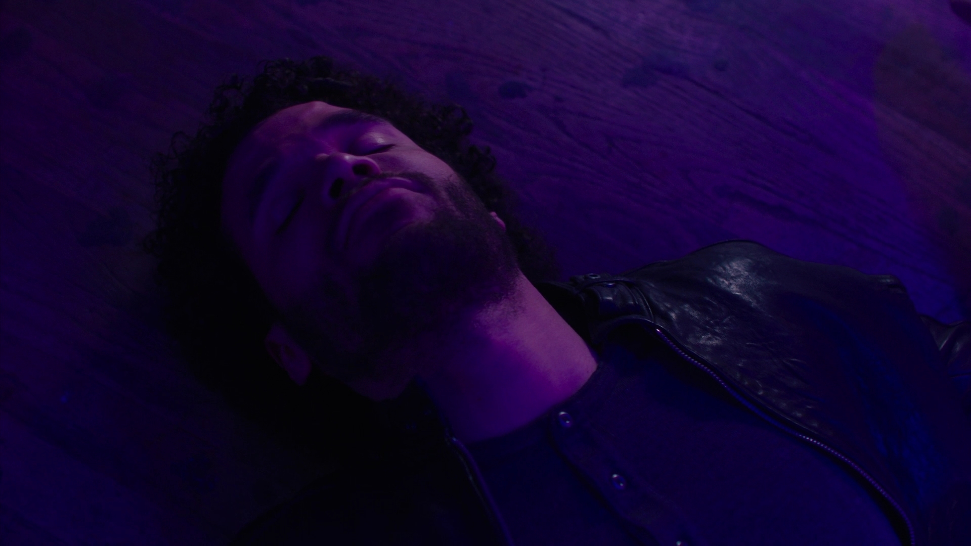 Charmed-Online-dot-nl_Charmed2x11DanceLikeNoOneIsWitching1788.jpg Charmed-Online-dot-nl_Charmed2x11DanceLikeNoOneIsWitching1788.jpg