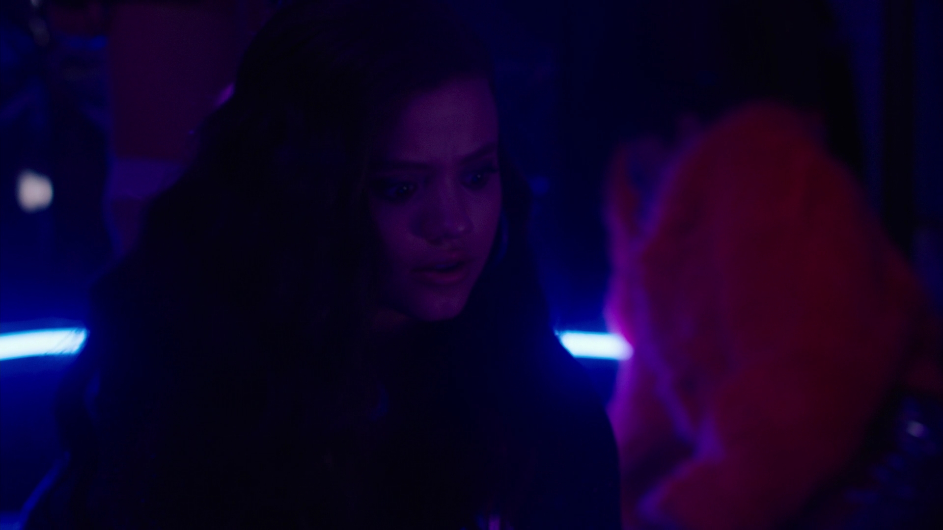 Charmed-Online-dot-nl_Charmed2x11DanceLikeNoOneIsWitching1790.jpg Charmed-Online-dot-nl_Charmed2x11DanceLikeNoOneIsWitching1790.jpg