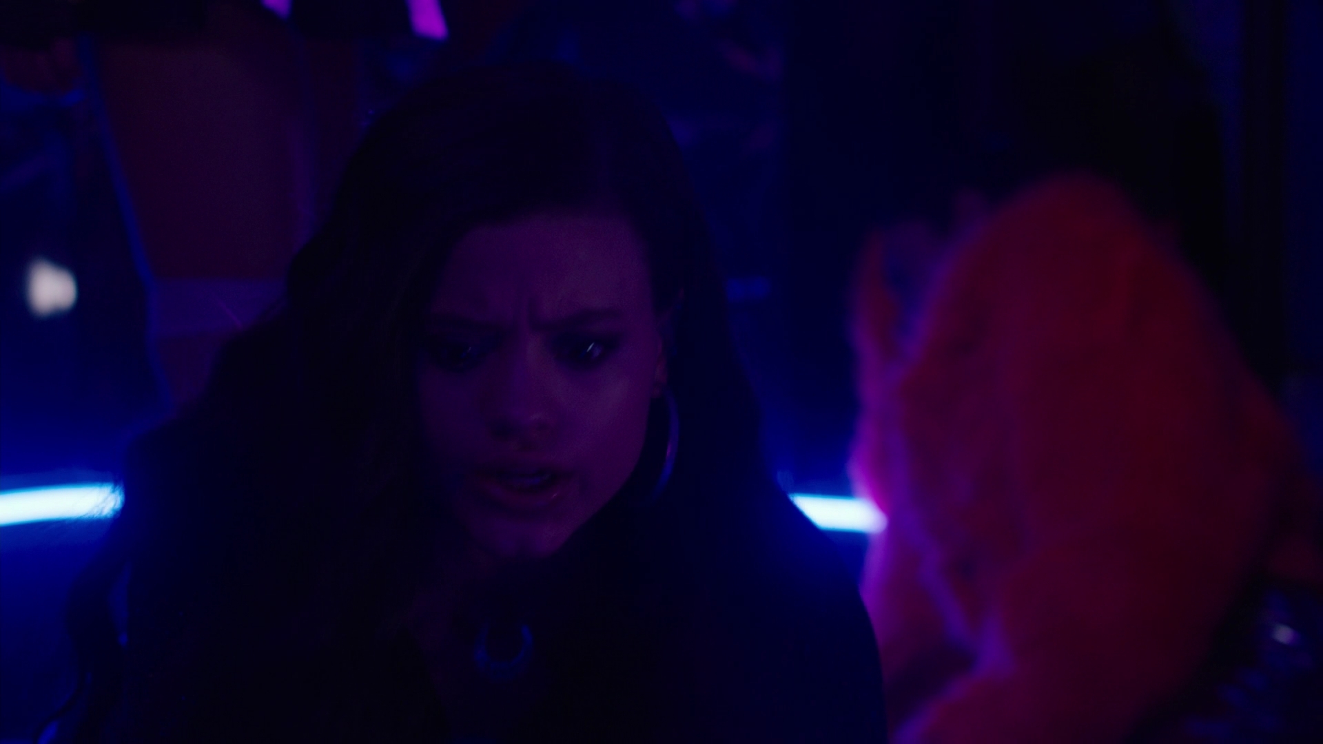 Charmed-Online-dot-nl_Charmed2x11DanceLikeNoOneIsWitching1792.jpg