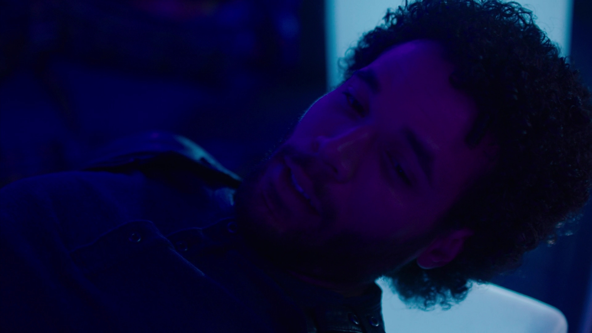 Charmed-Online-dot-nl_Charmed2x11DanceLikeNoOneIsWitching1902.jpg Charmed-Online-dot-nl_Charmed2x11DanceLikeNoOneIsWitching1902.jpg