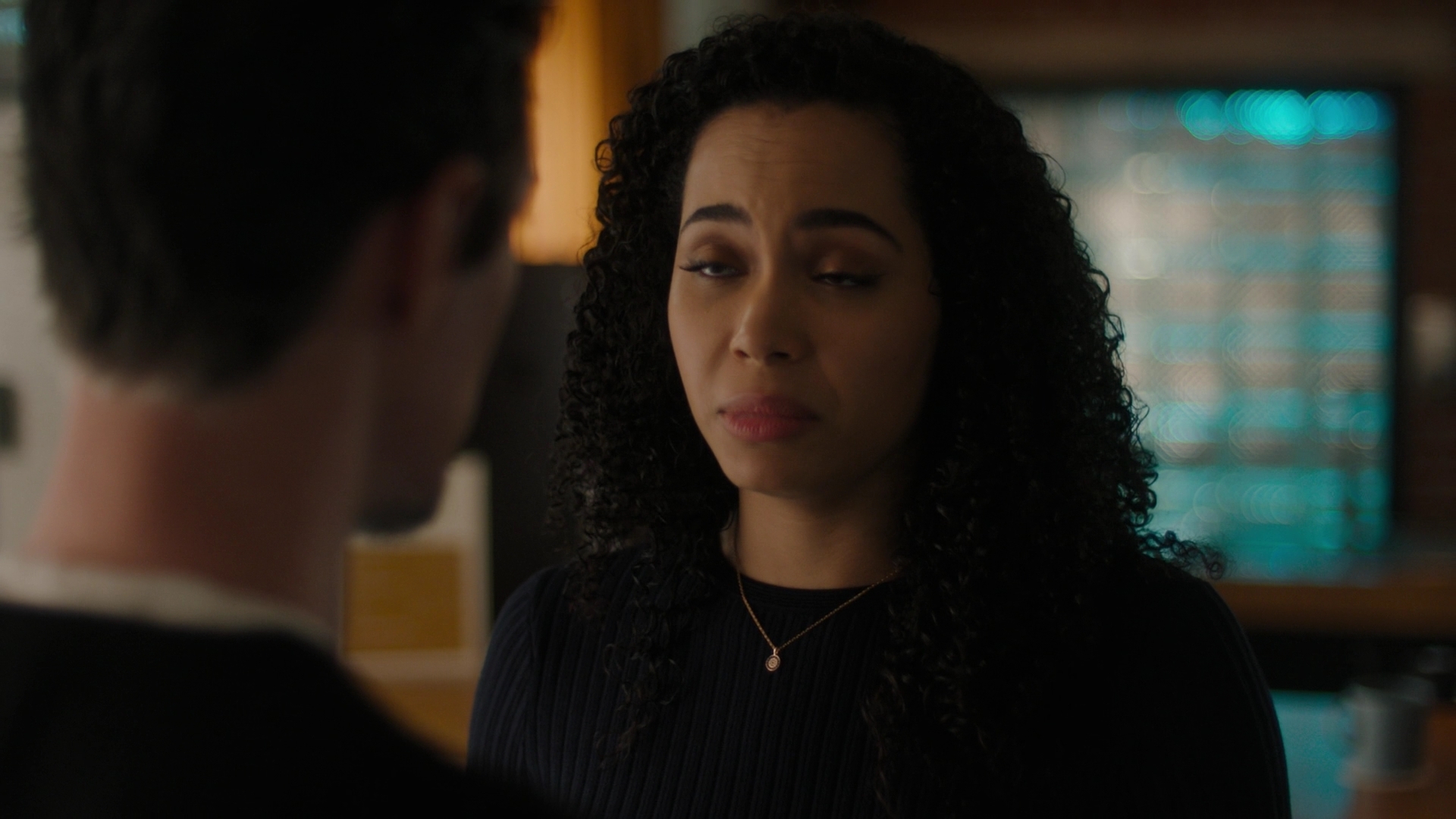 Charmed-Online-dot-nl_Charmed2x11DanceLikeNoOneIsWitching2190.jpg