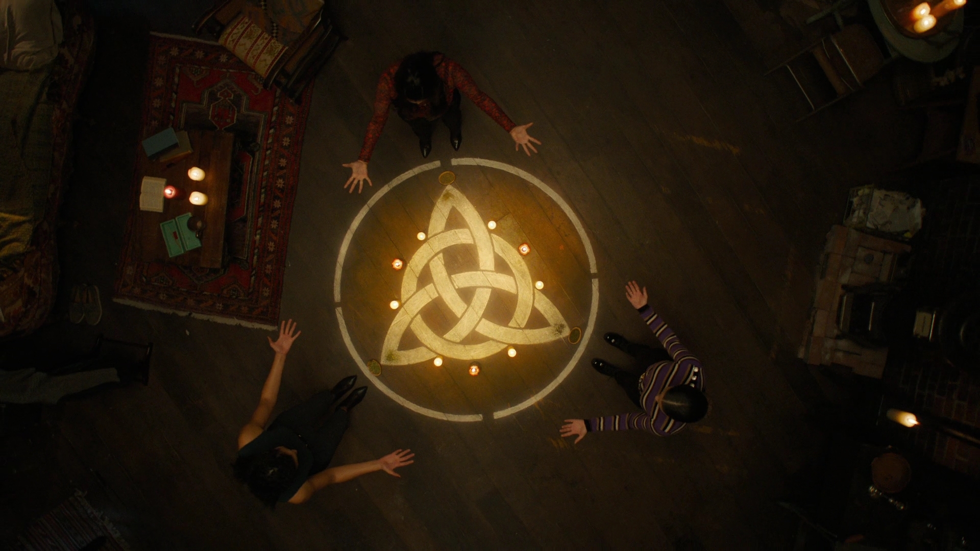 Charmed-Online-dot-nl_Charmed2x12NeedsToKnow0094.jpg Charmed-Online-dot-nl_Charmed2x12NeedsToKnow0094.jpg