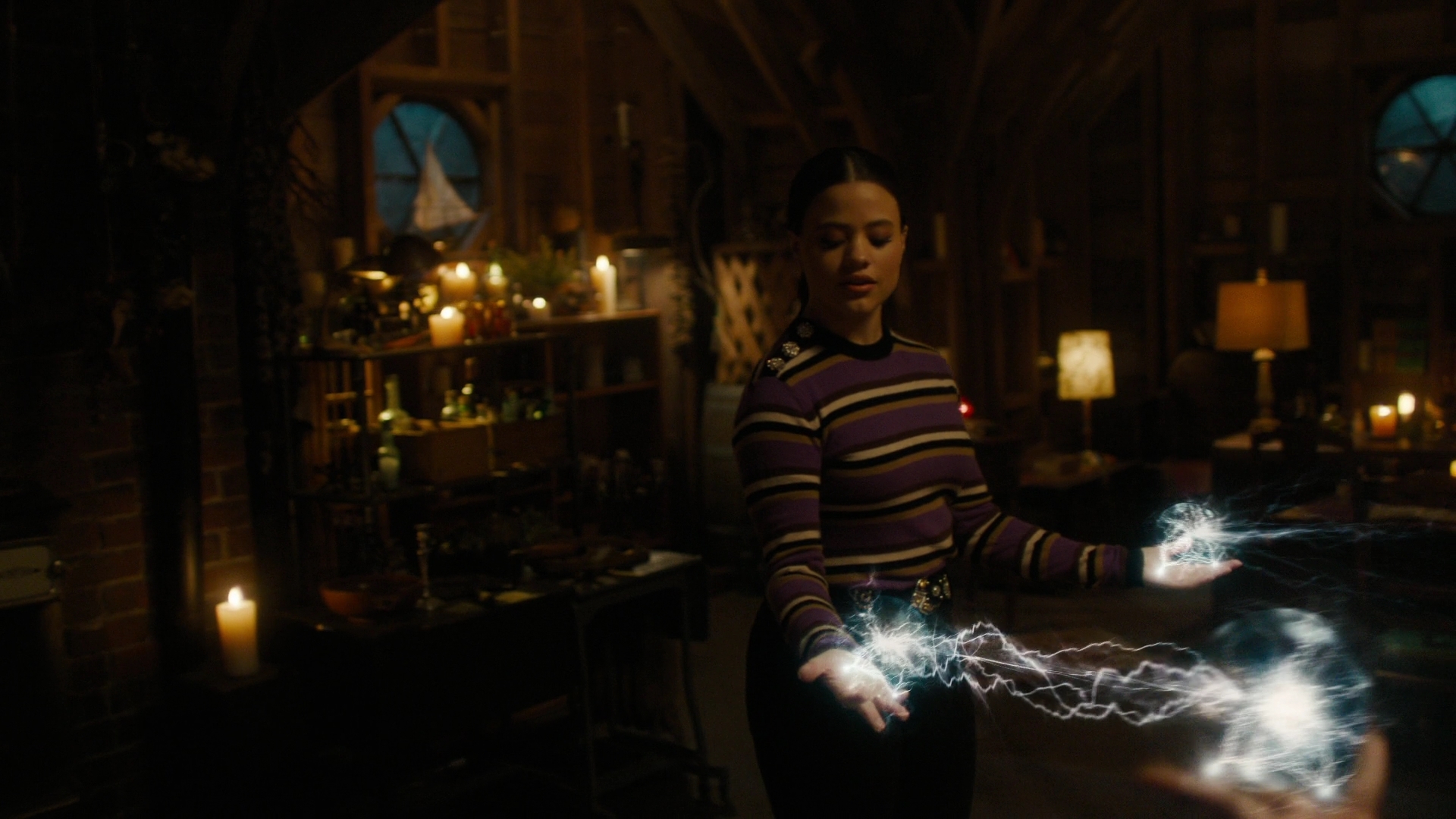 Charmed-Online-dot-nl_Charmed2x12NeedsToKnow0102.jpg