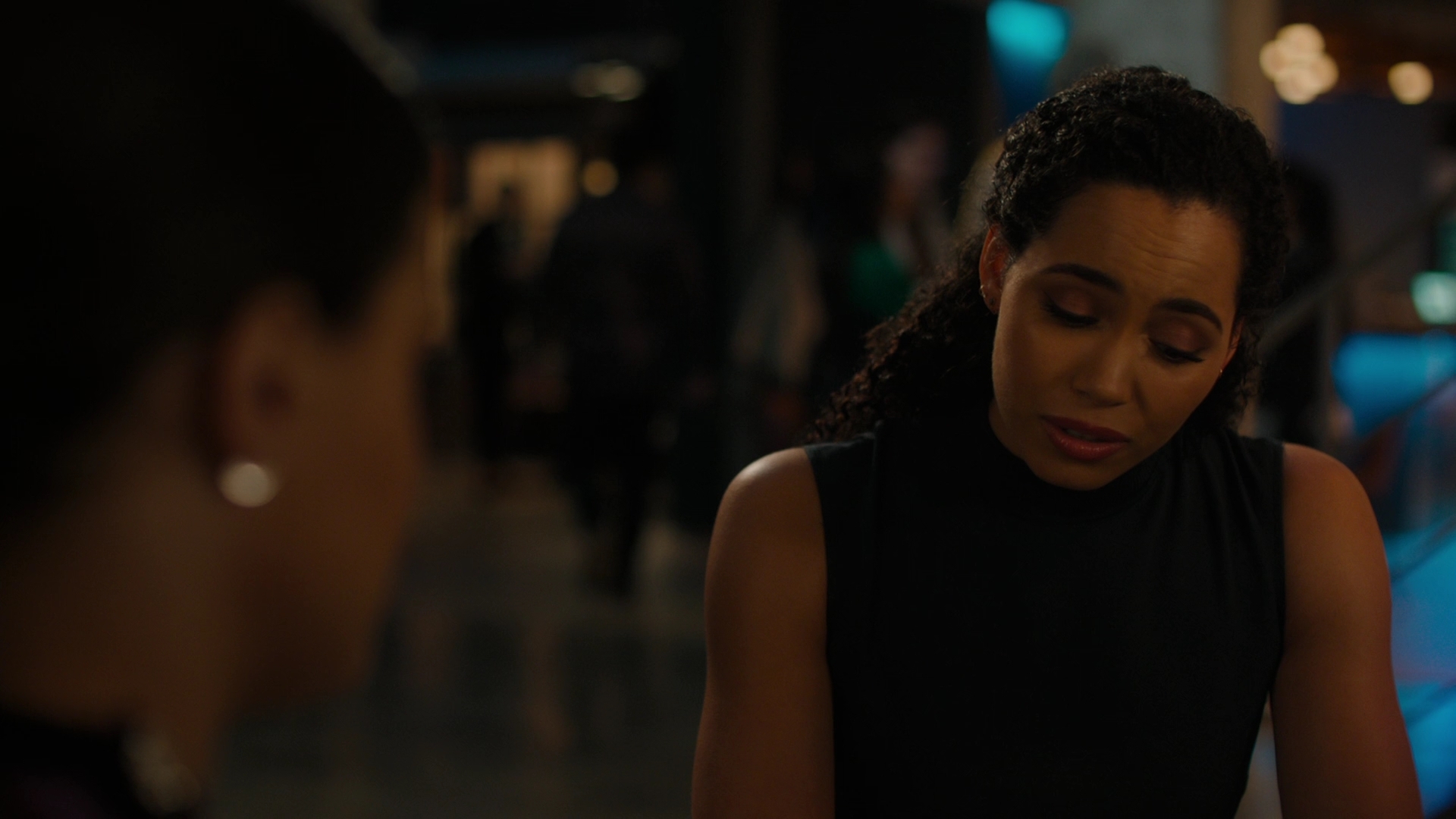 Charmed-Online-dot-nl_Charmed2x12NeedsToKnow0353.jpg