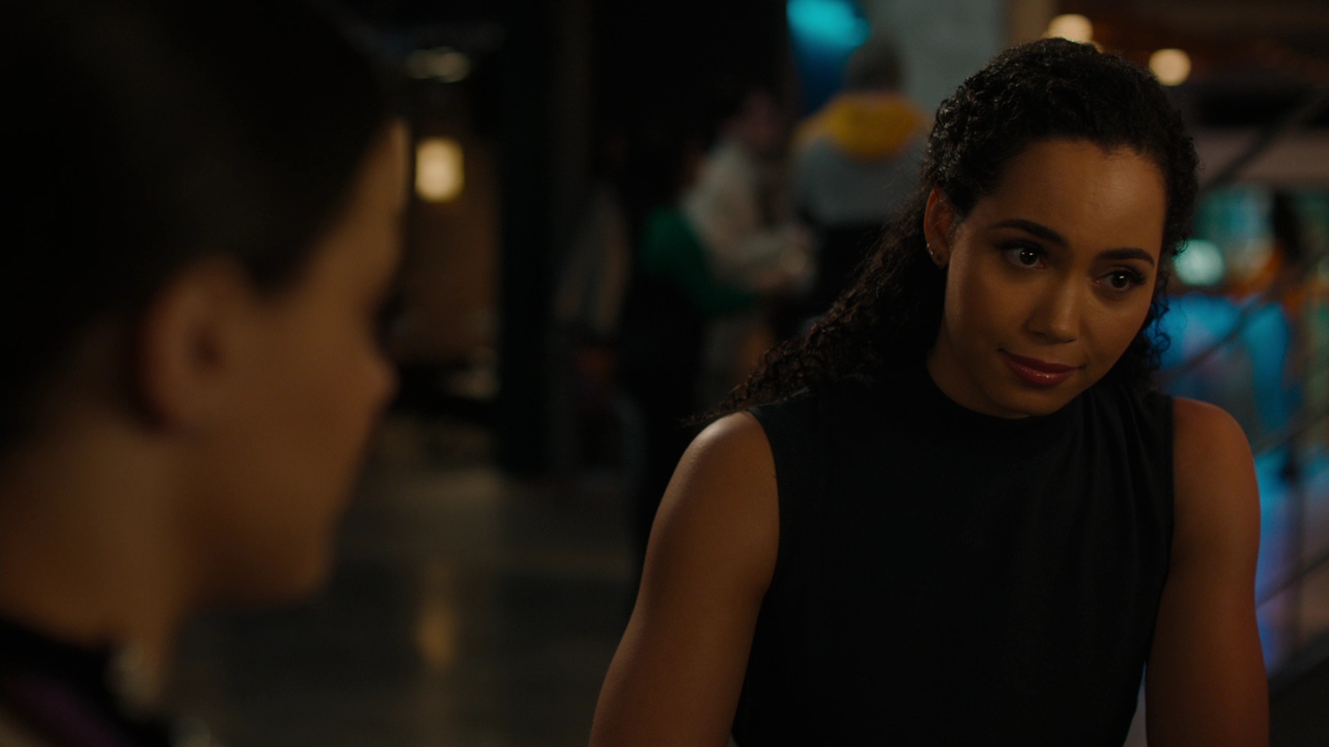 Charmed-Online-dot-nl_Charmed2x12NeedsToKnow0371.jpg