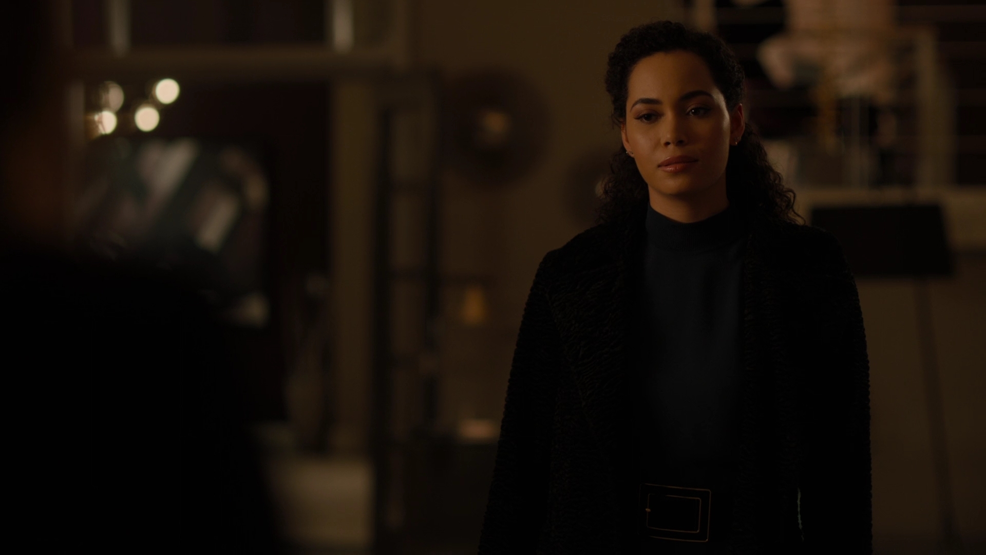Charmed-Online-dot-nl_Charmed2x12NeedsToKnow0727.jpg