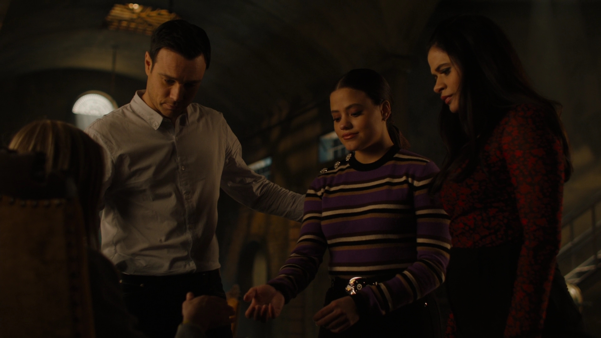 Charmed-Online-dot-nl_Charmed2x12NeedsToKnow0814.jpg