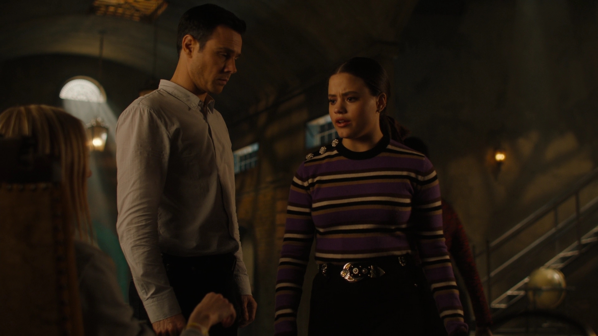 Charmed-Online-dot-nl_Charmed2x12NeedsToKnow0827.jpg Charmed-Online-dot-nl_Charmed2x12NeedsToKnow0827.jpg