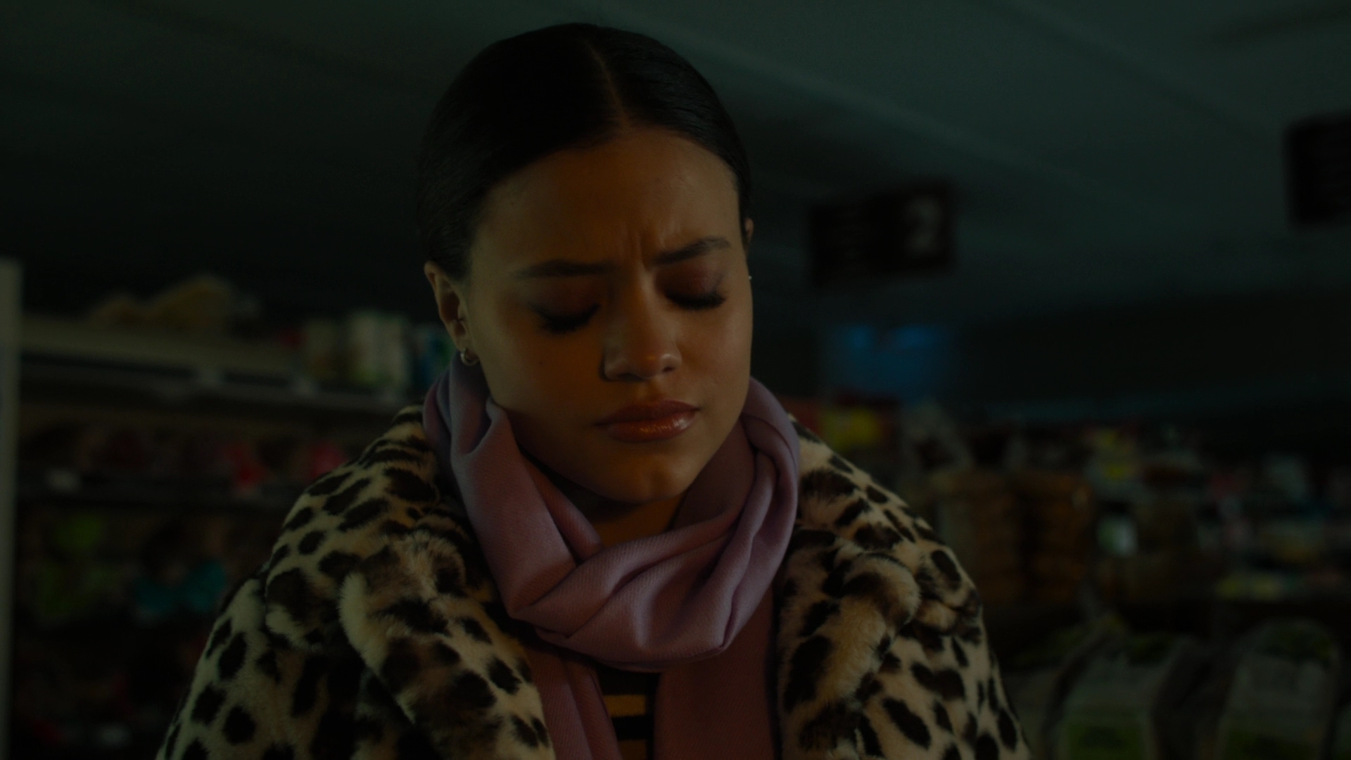 Charmed-Online-dot-nl_Charmed2x12NeedsToKnow1211.jpg