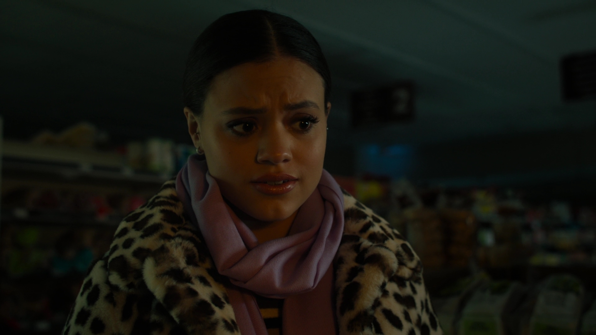 Charmed-Online-dot-nl_Charmed2x12NeedsToKnow1214.jpg Charmed-Online-dot-nl_Charmed2x12NeedsToKnow1214.jpg